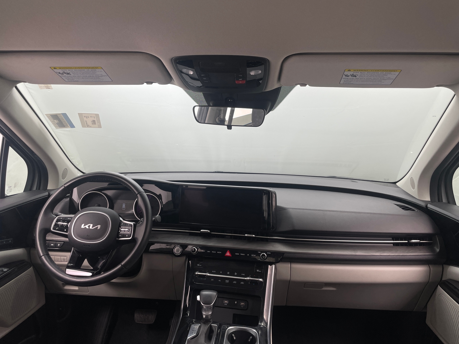Thumbnail: 2022 Kia Carnival - 2