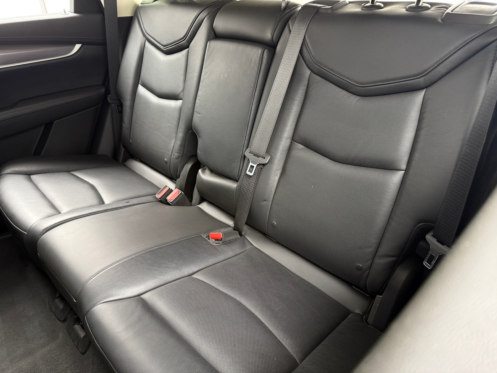 Thumbnail: 2017 Cadillac XT5 - 5