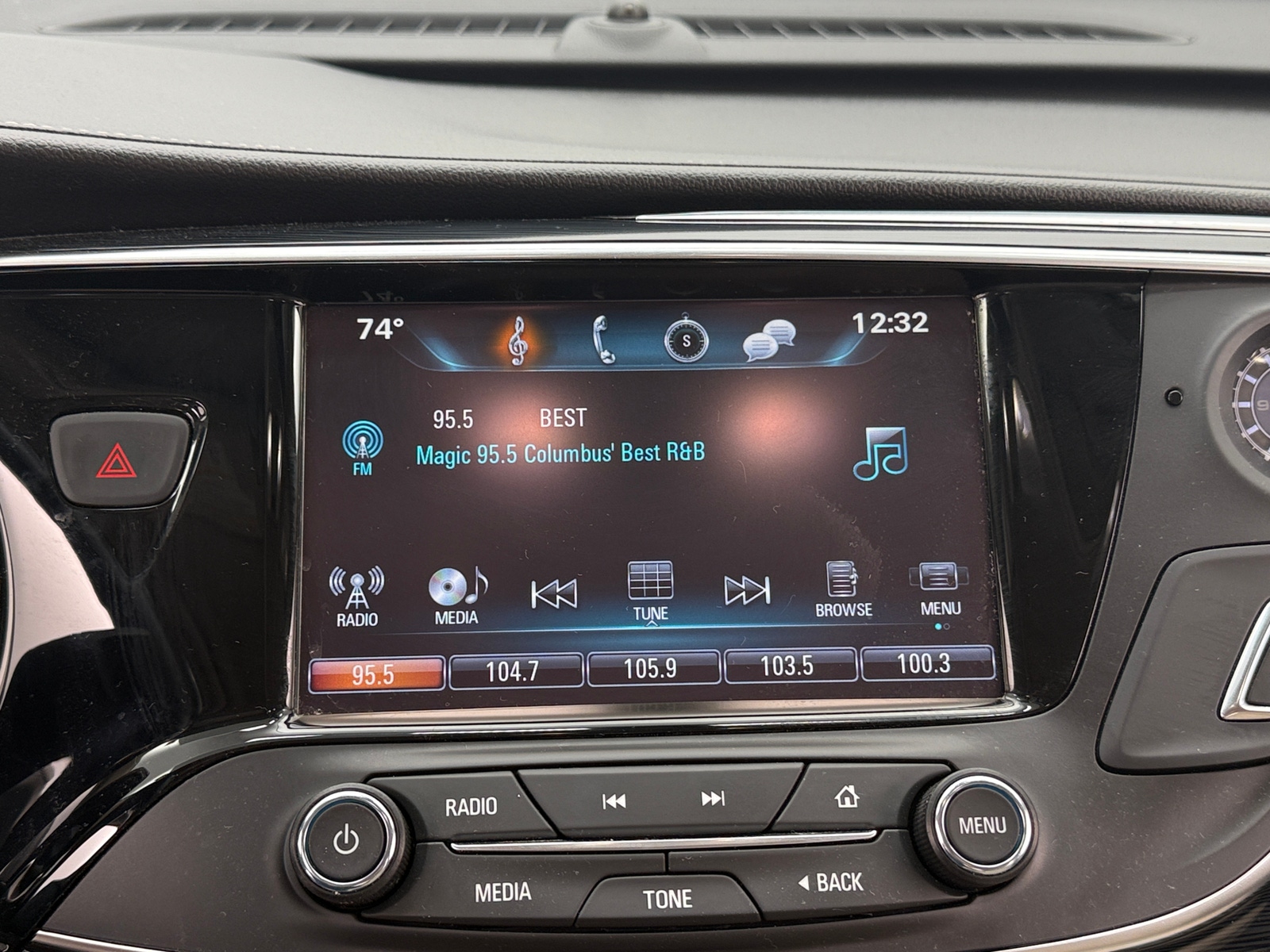 Thumbnail: 2018 Buick Envision - 3