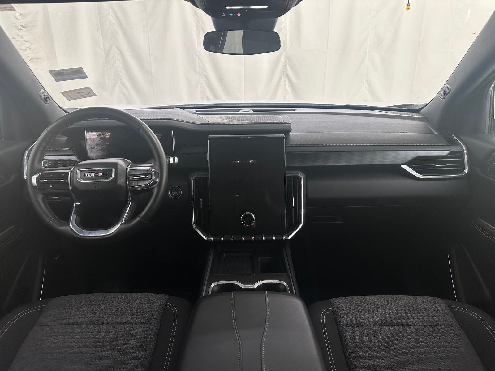 Thumbnail: 2025 GMC Acadia - 3