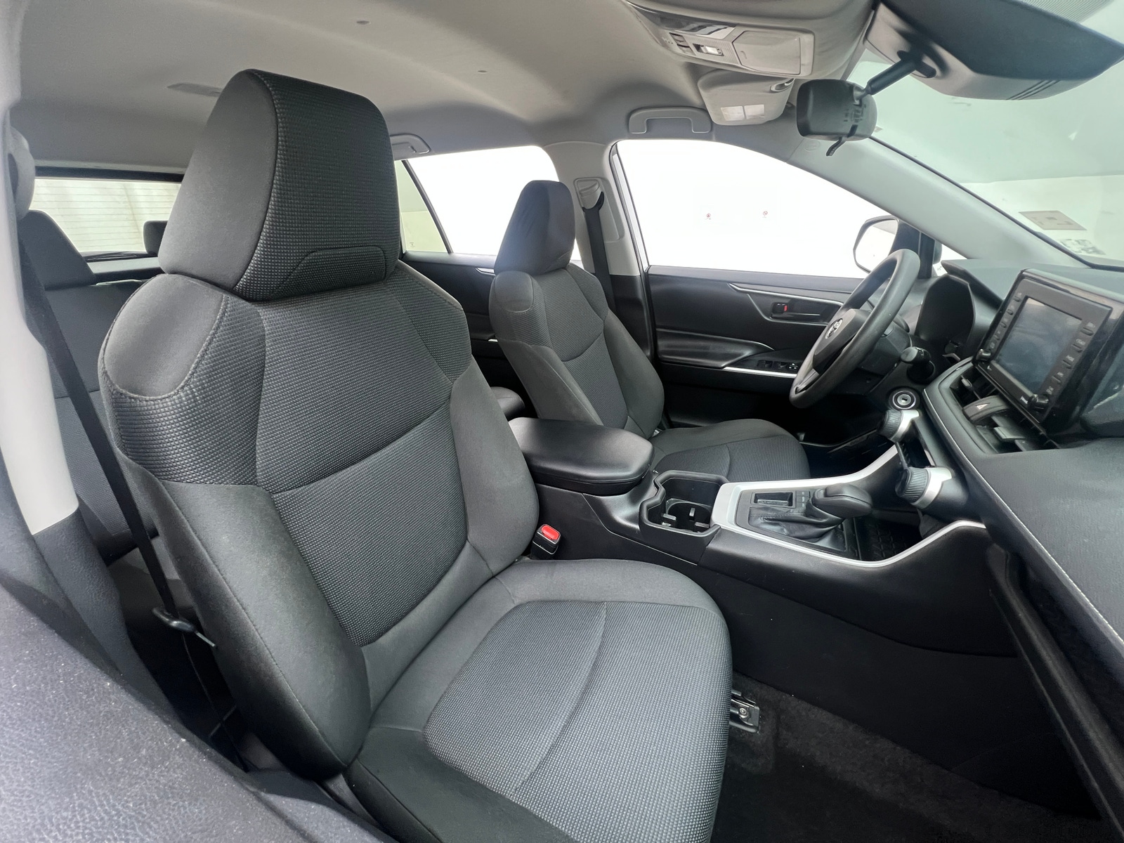 Thumbnail: 2022 Toyota RAV4 - 2