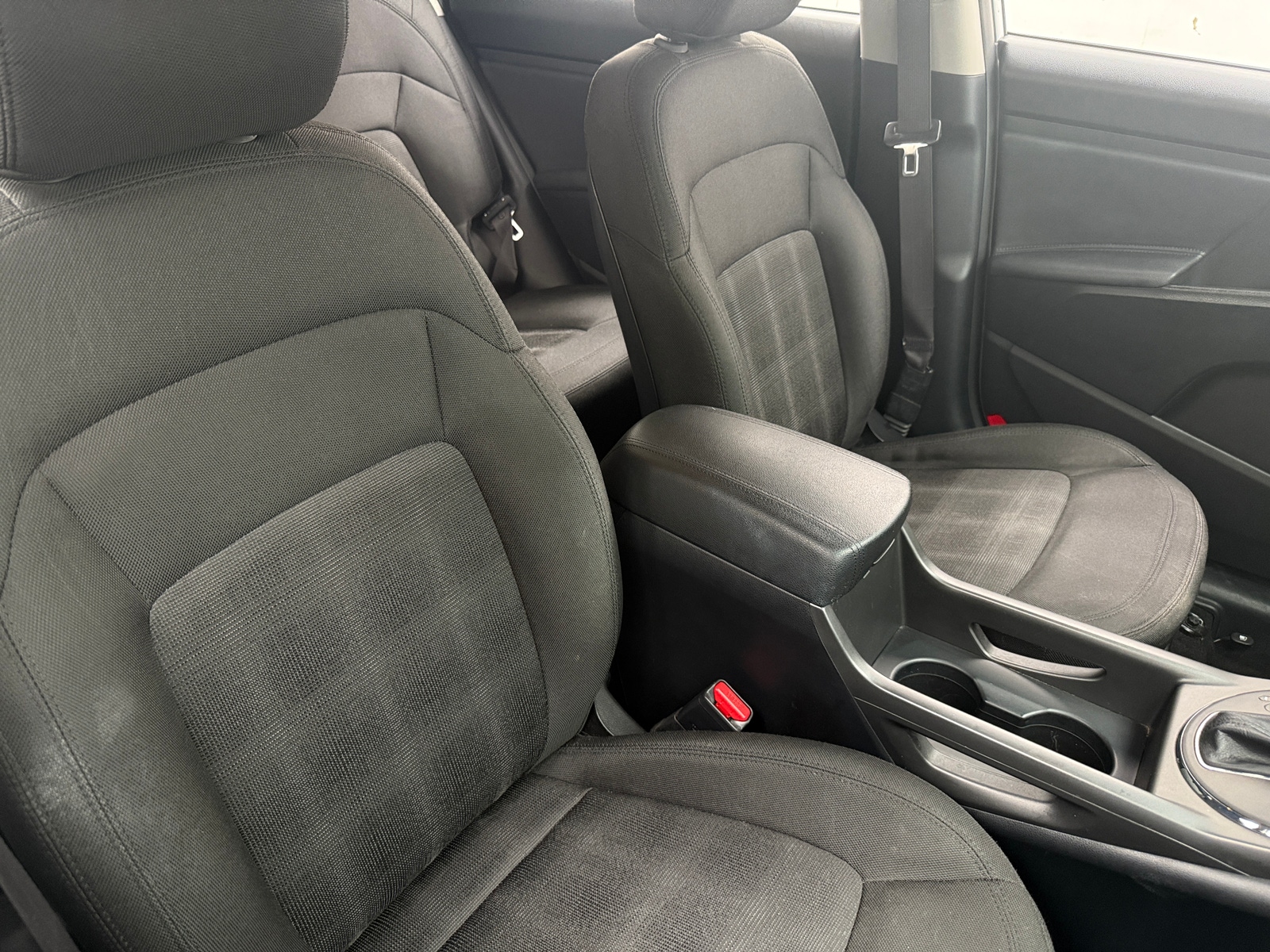 Thumbnail: 2013 Kia Sportage - 2