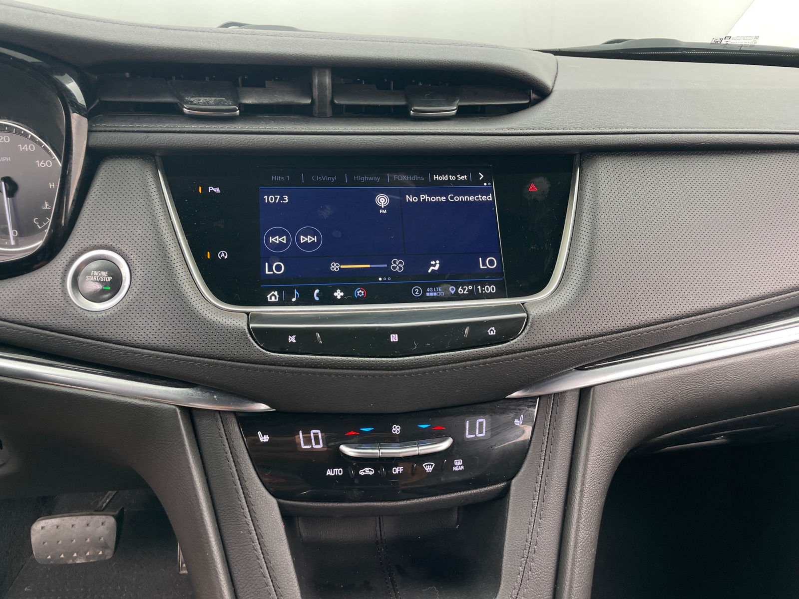 Thumbnail: 2020 Cadillac XT5 - 3