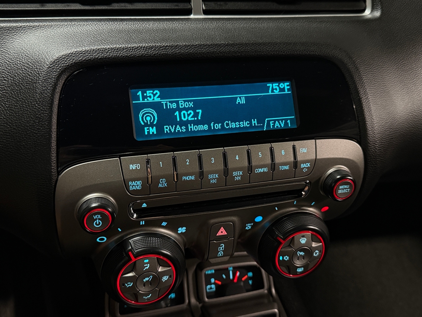 Thumbnail: 2010 Chevrolet Camaro - 3