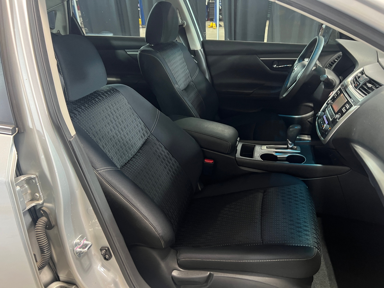 Thumbnail: 2017 Nissan Altima - 2