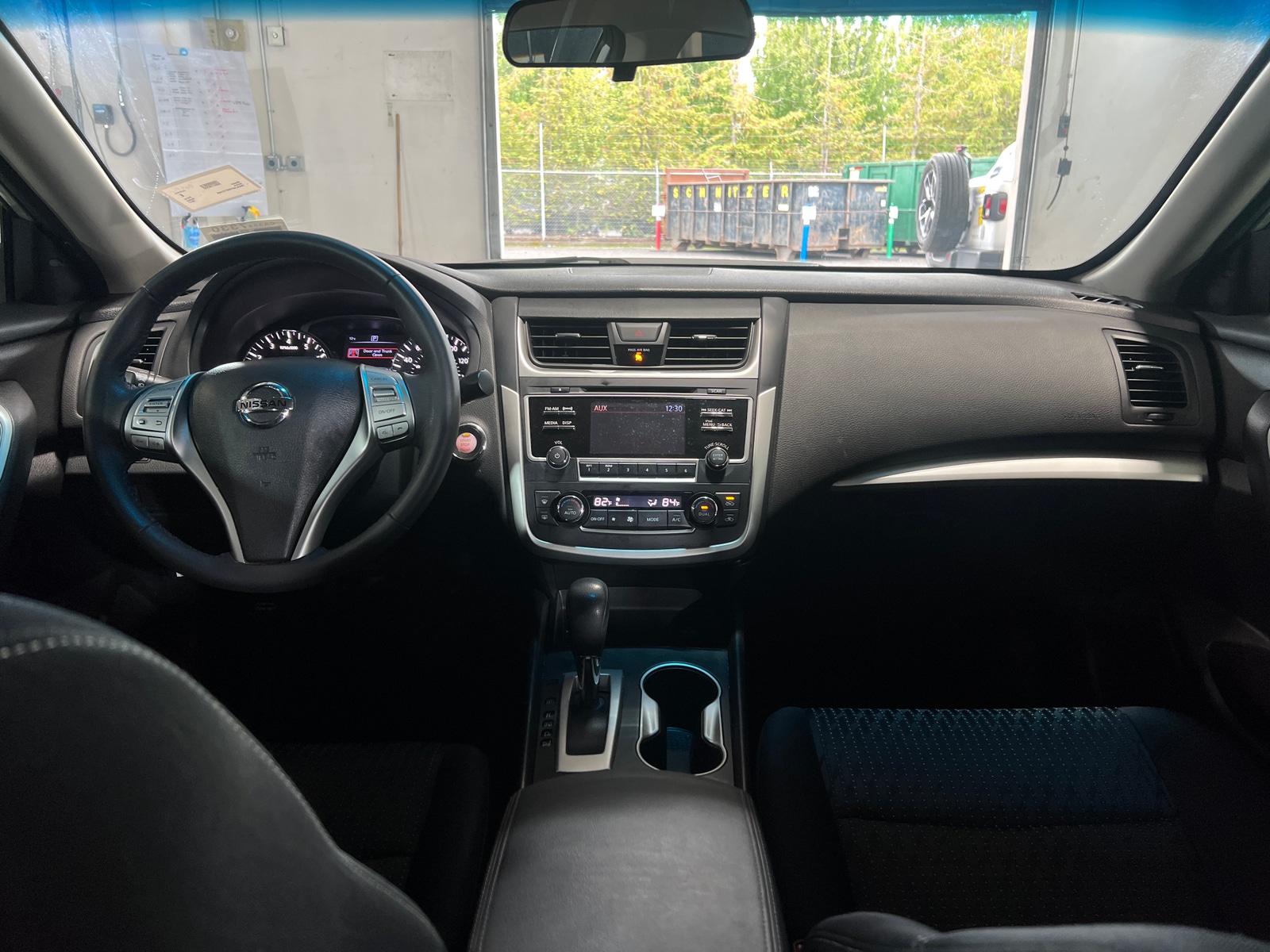 Thumbnail: 2017 Nissan Altima - 3