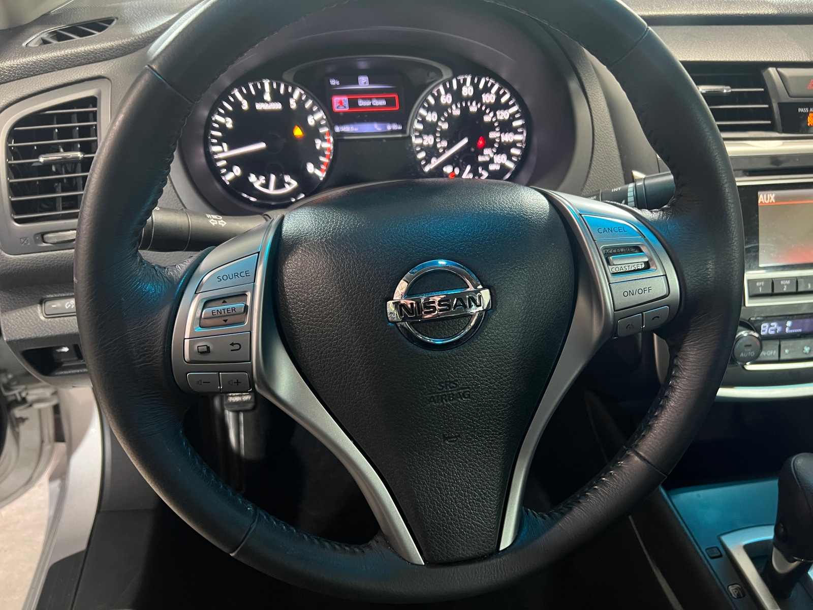 Thumbnail: 2017 Nissan Altima - 5