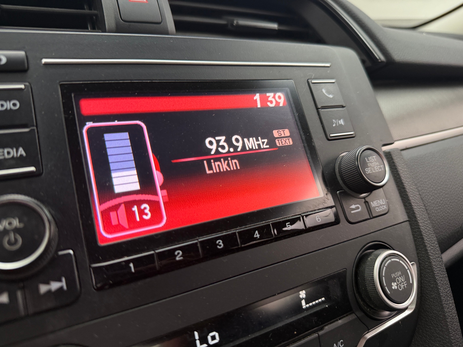 Thumbnail: 2020 Honda Civic - 4