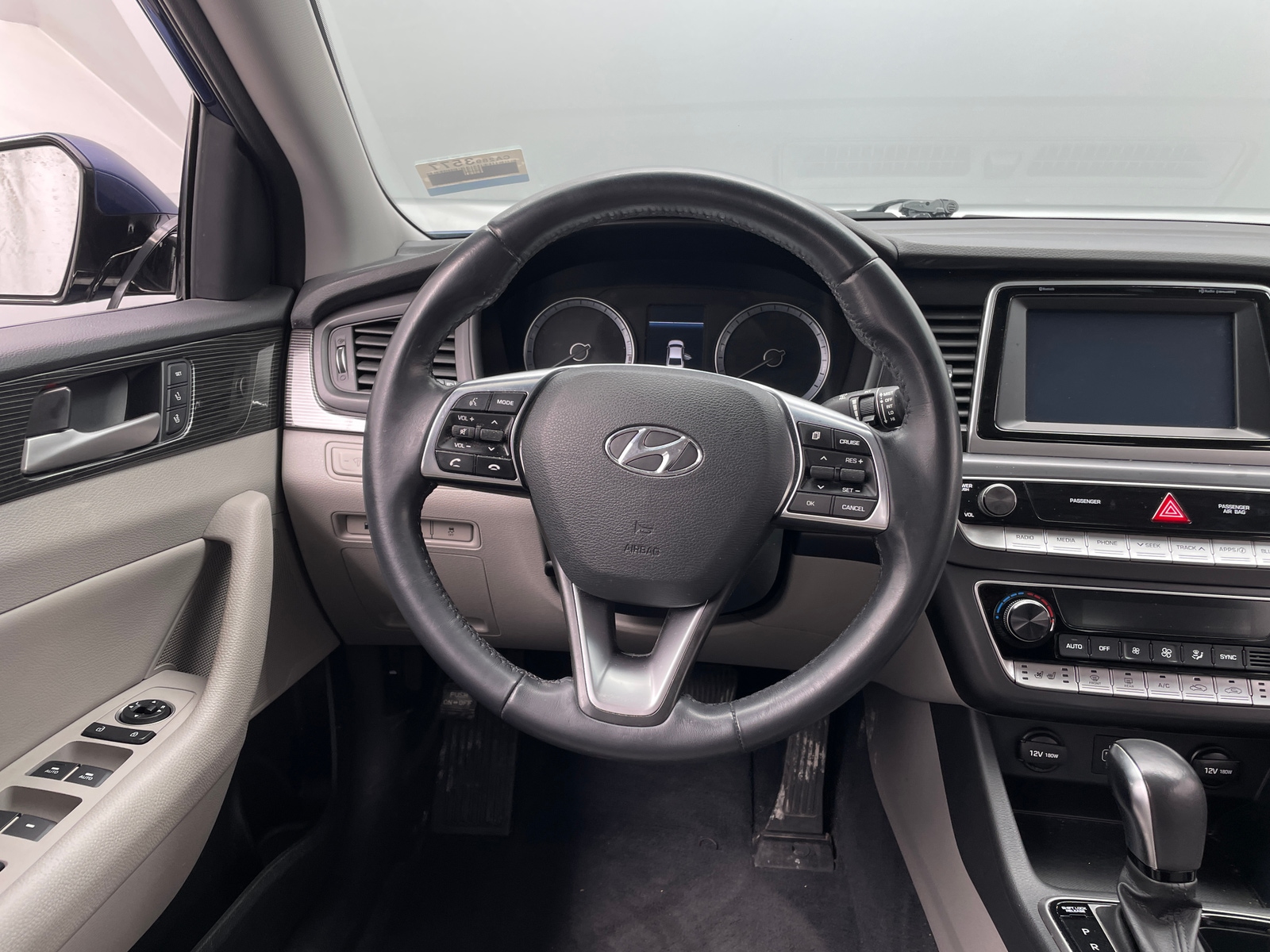 Thumbnail: 2018 Hyundai Sonata - 4