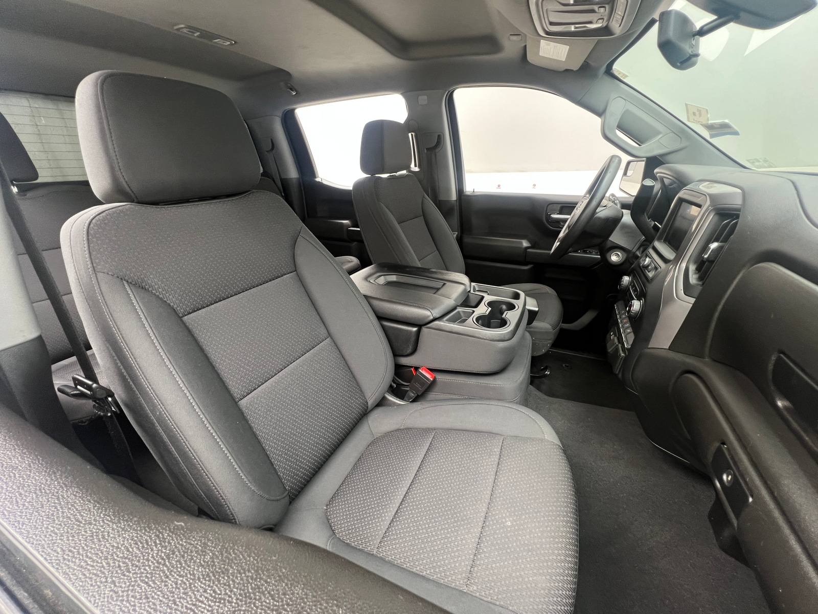 Thumbnail: 2021 Chevrolet Silverado 1500 - 2
