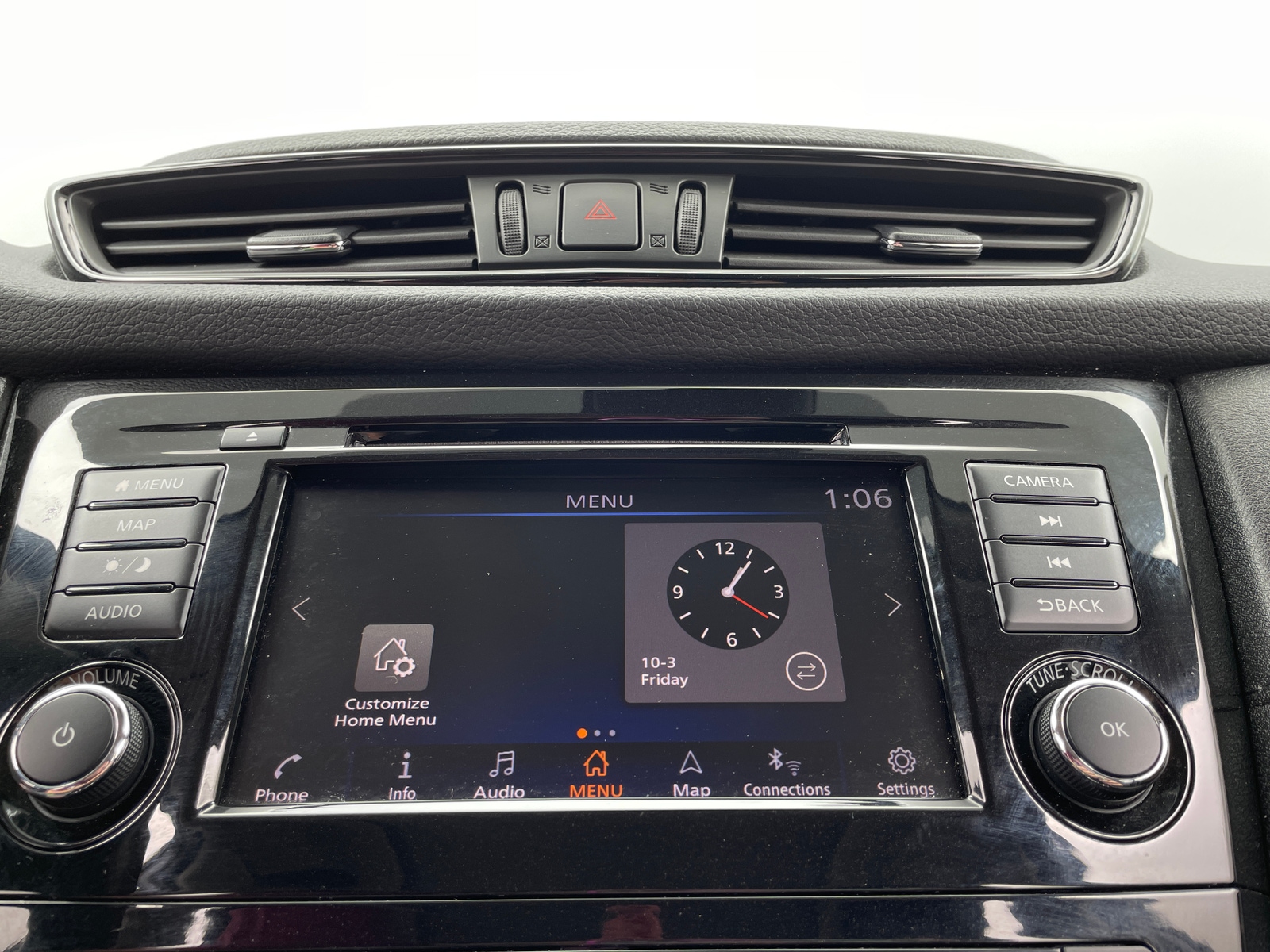 Thumbnail: 2019 Nissan Rogue - 4