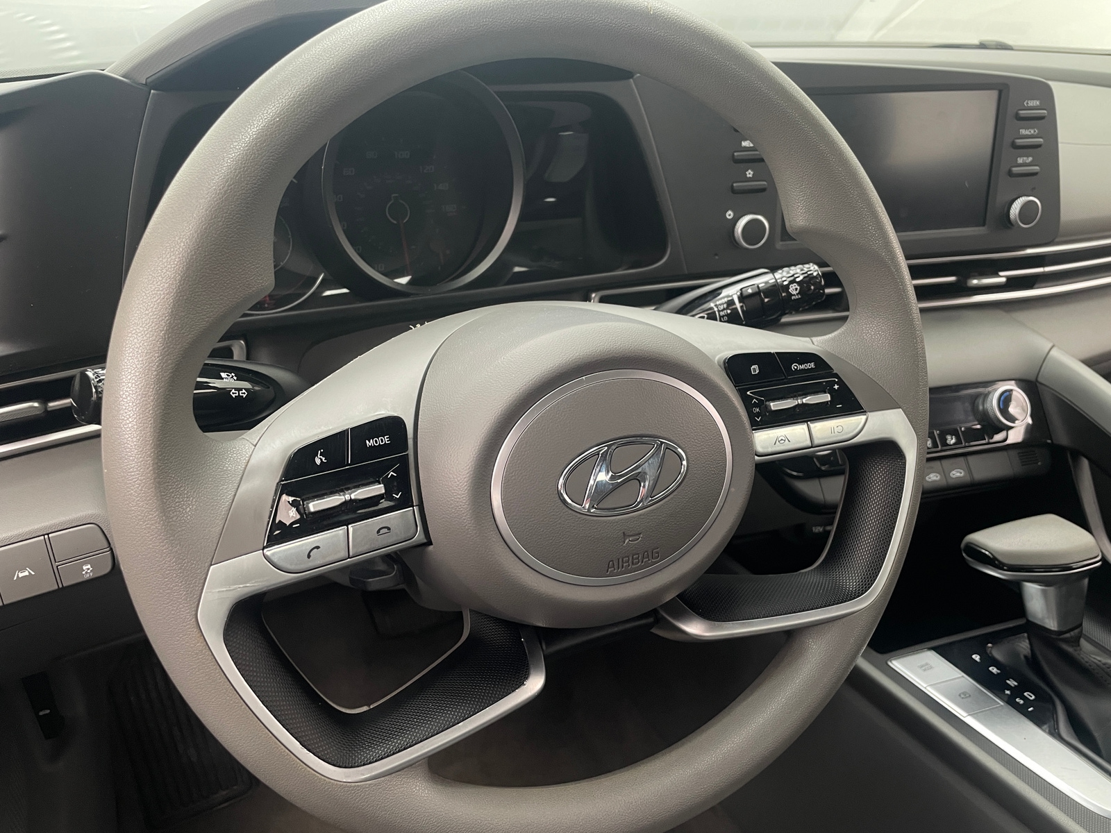 Thumbnail: 2023 Hyundai Elantra - 5