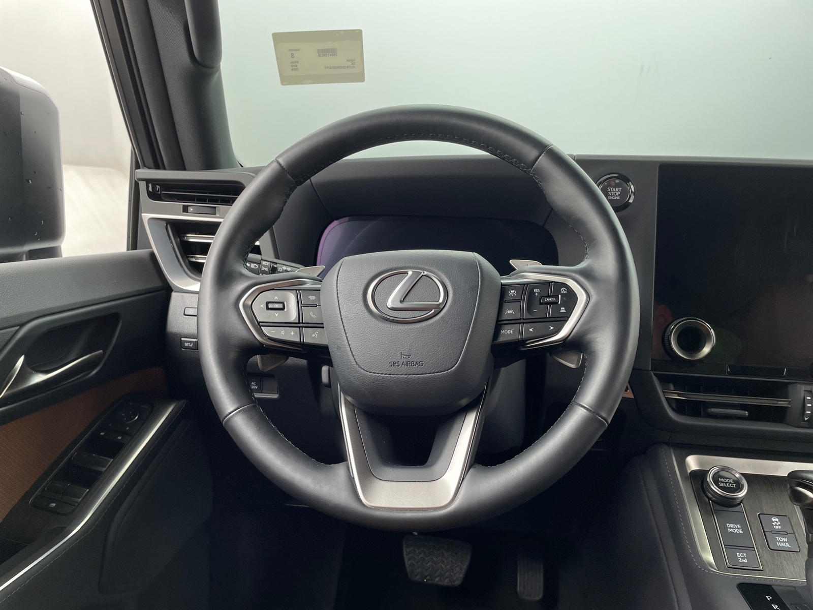 Thumbnail: 2024 Lexus GX - 4