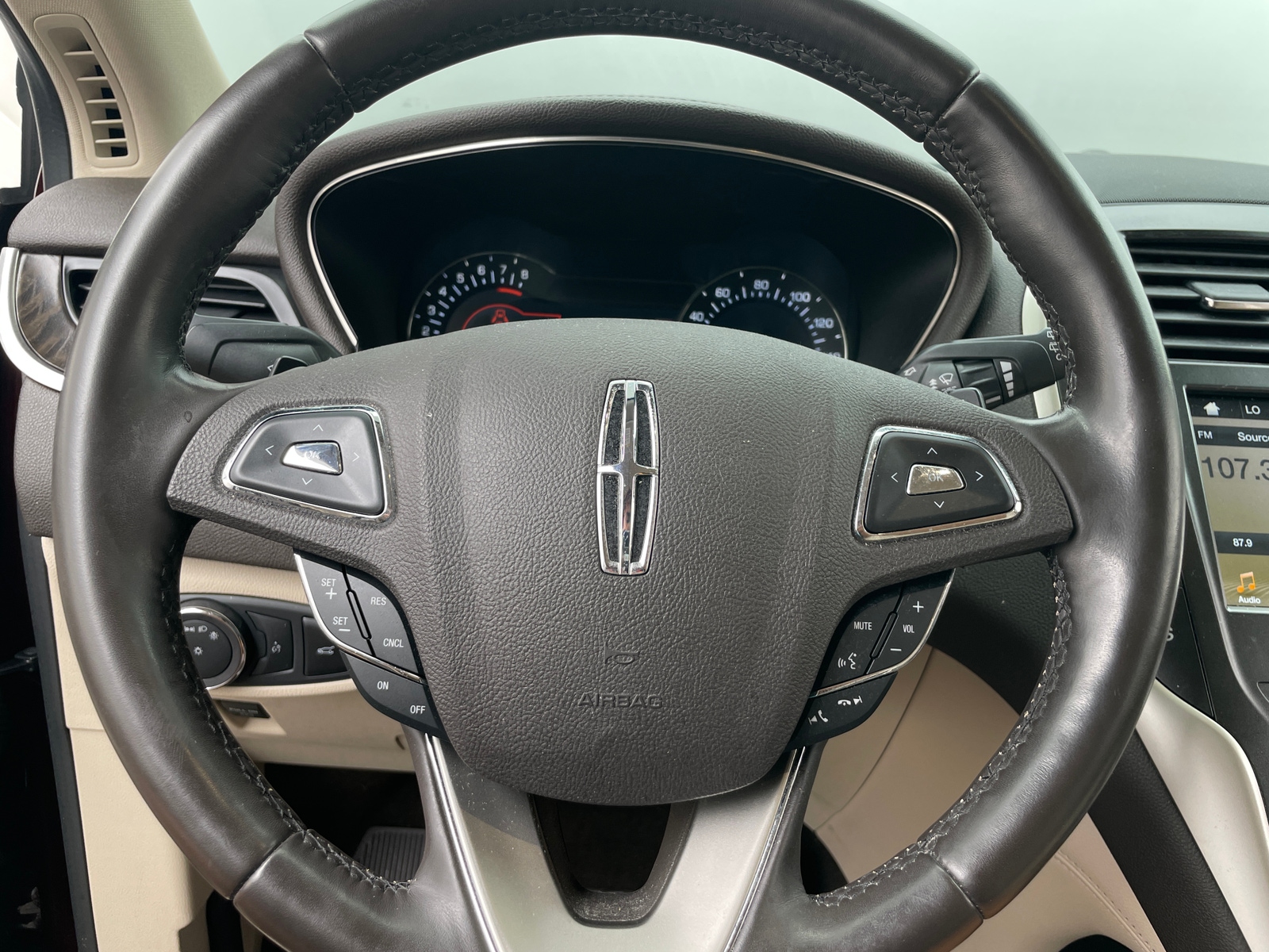 Thumbnail: 2019 Lincoln MKC - 4