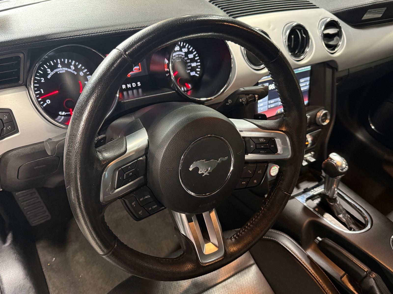 Thumbnail: 2015 Ford Mustang - 3