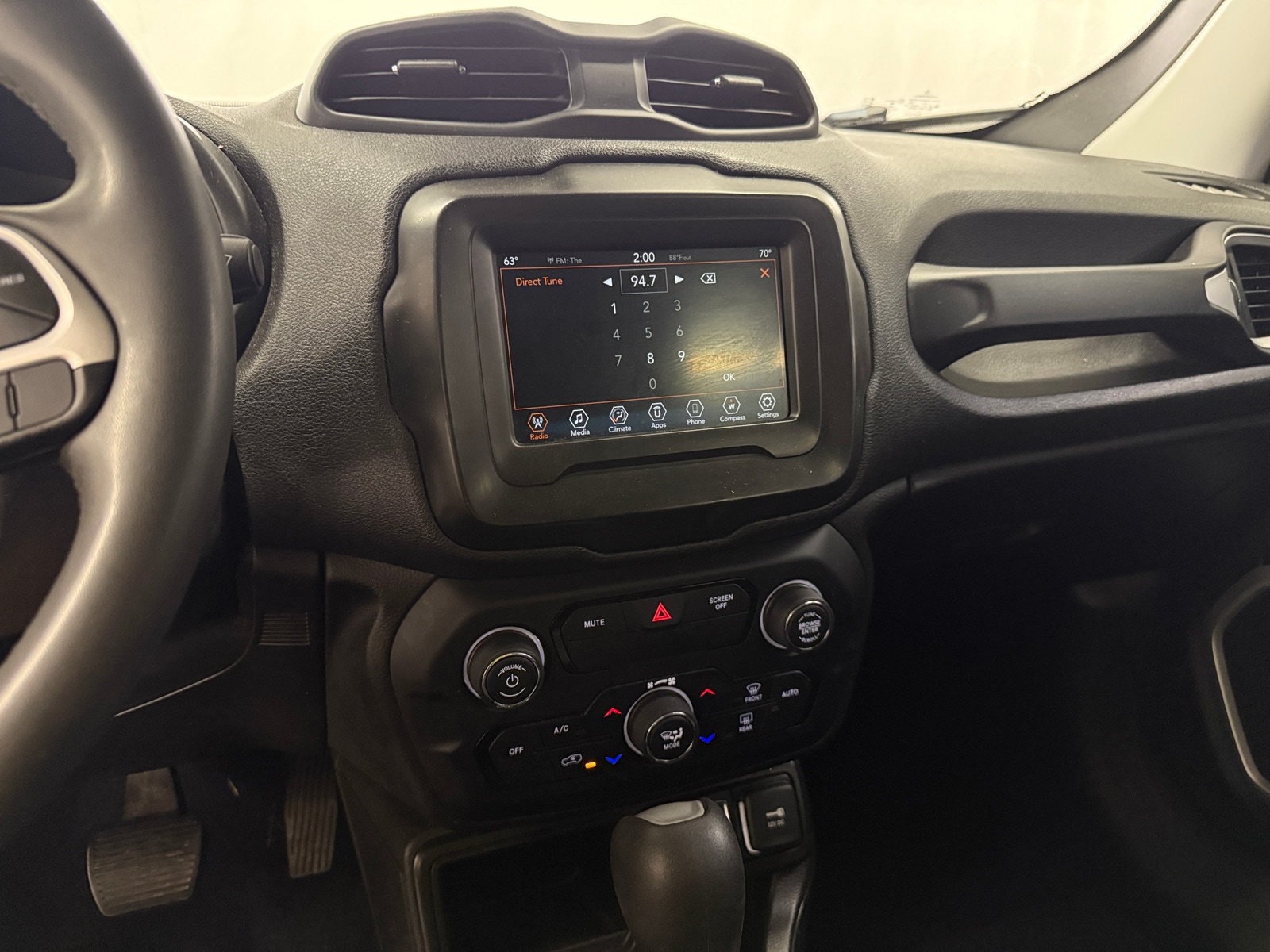 Thumbnail: 2018 Jeep Renegade - 4