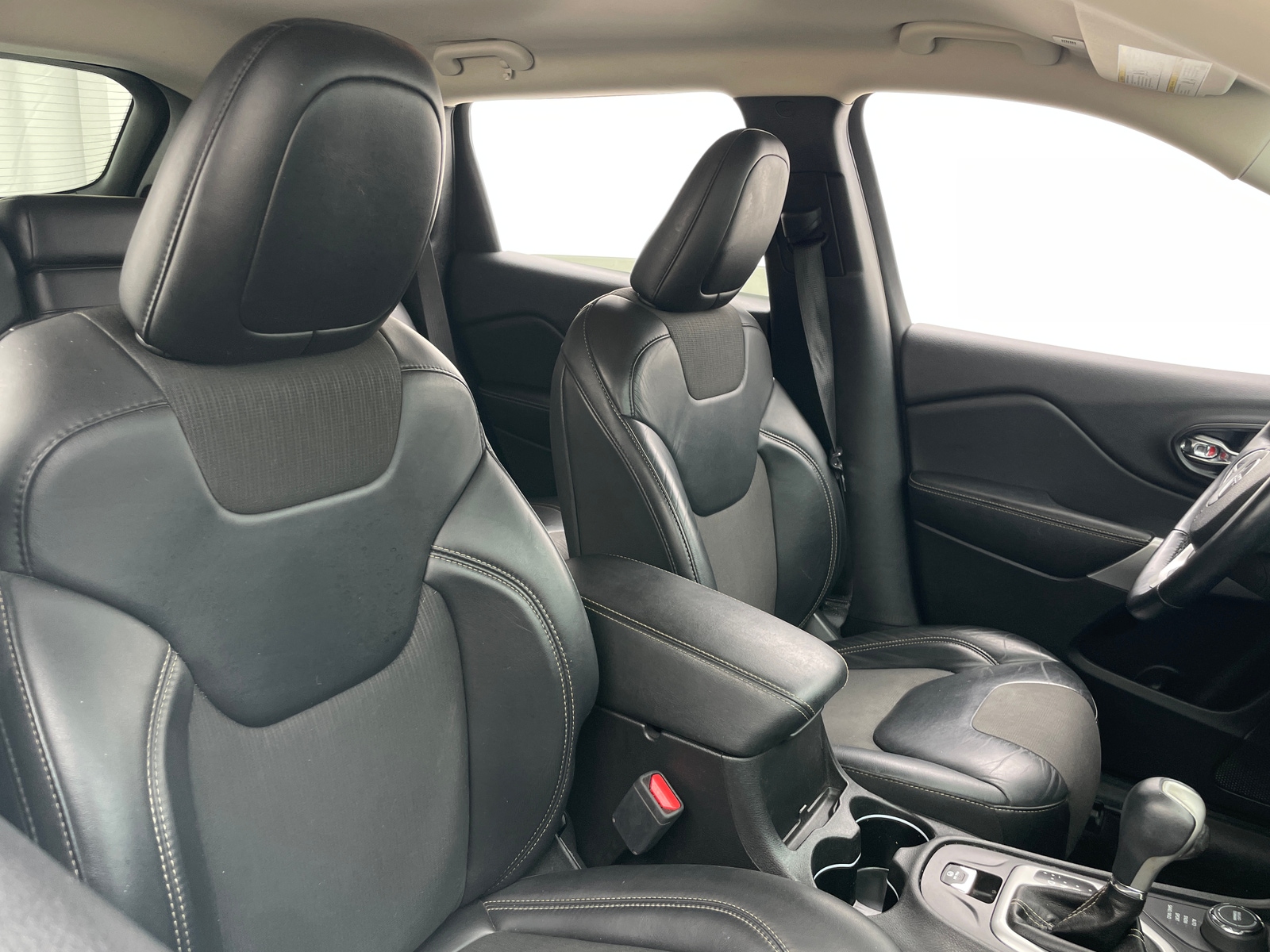 Thumbnail: 2018 Jeep Cherokee - 2