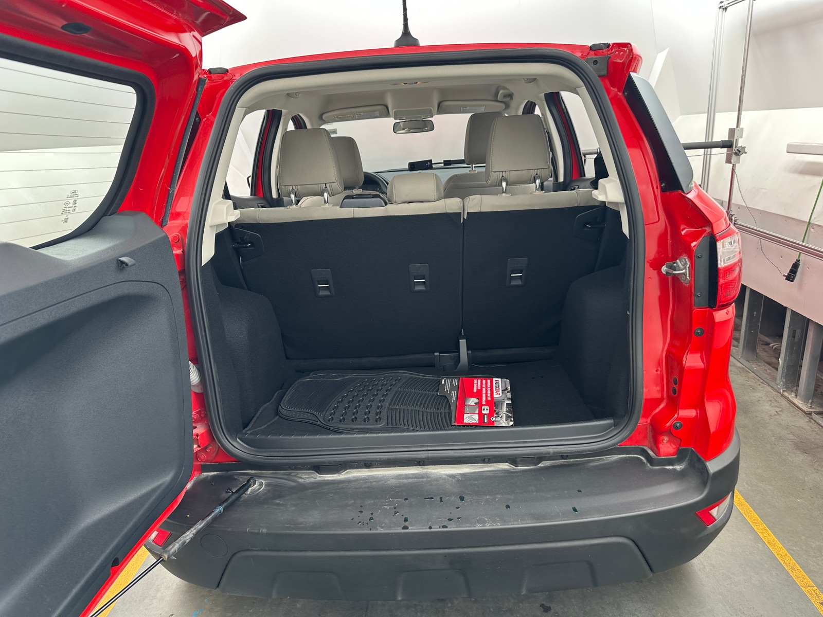 Thumbnail: 2021 Ford EcoSport - 7