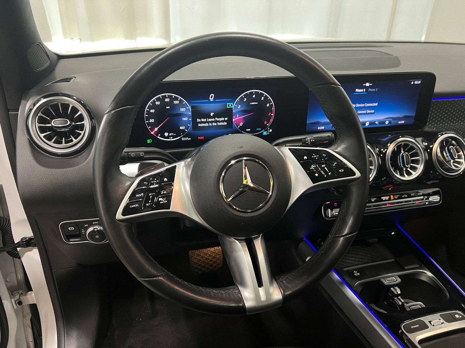 Thumbnail: 2024 Mercedes-Benz GLB - 4