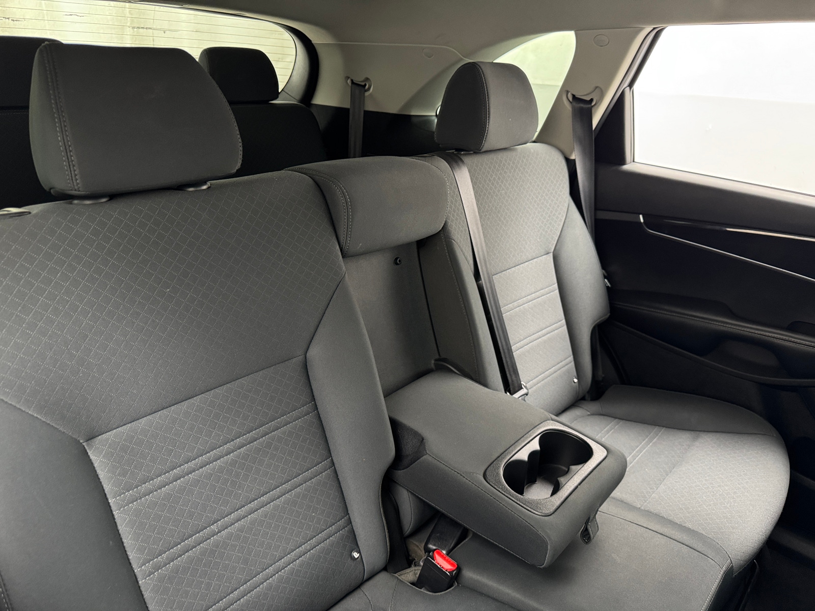 Thumbnail: 2020 Kia Sorento - 6