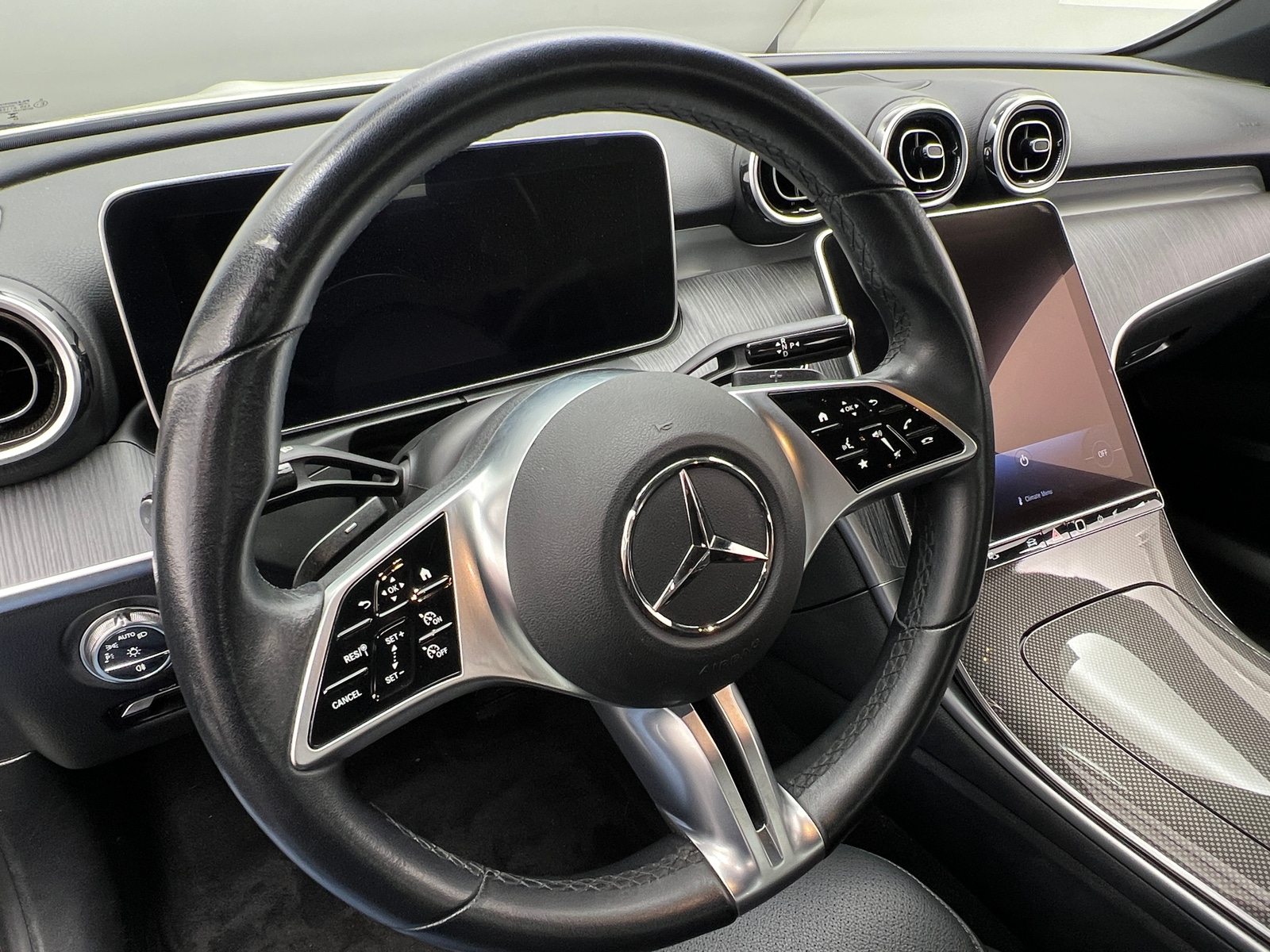 Thumbnail: 2024 Mercedes-Benz C-Class - 4