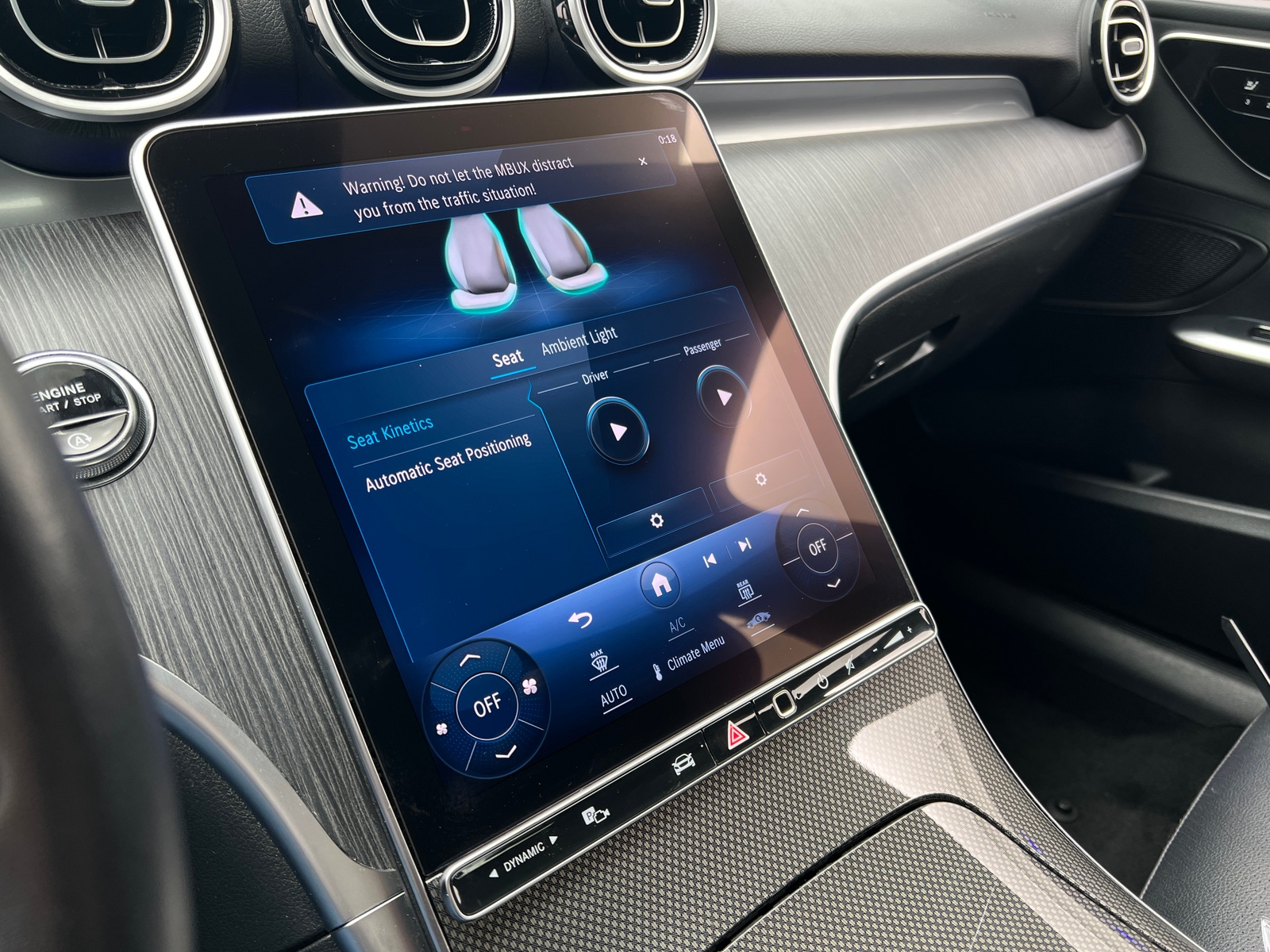 Thumbnail: 2024 Mercedes-Benz C-Class - 3