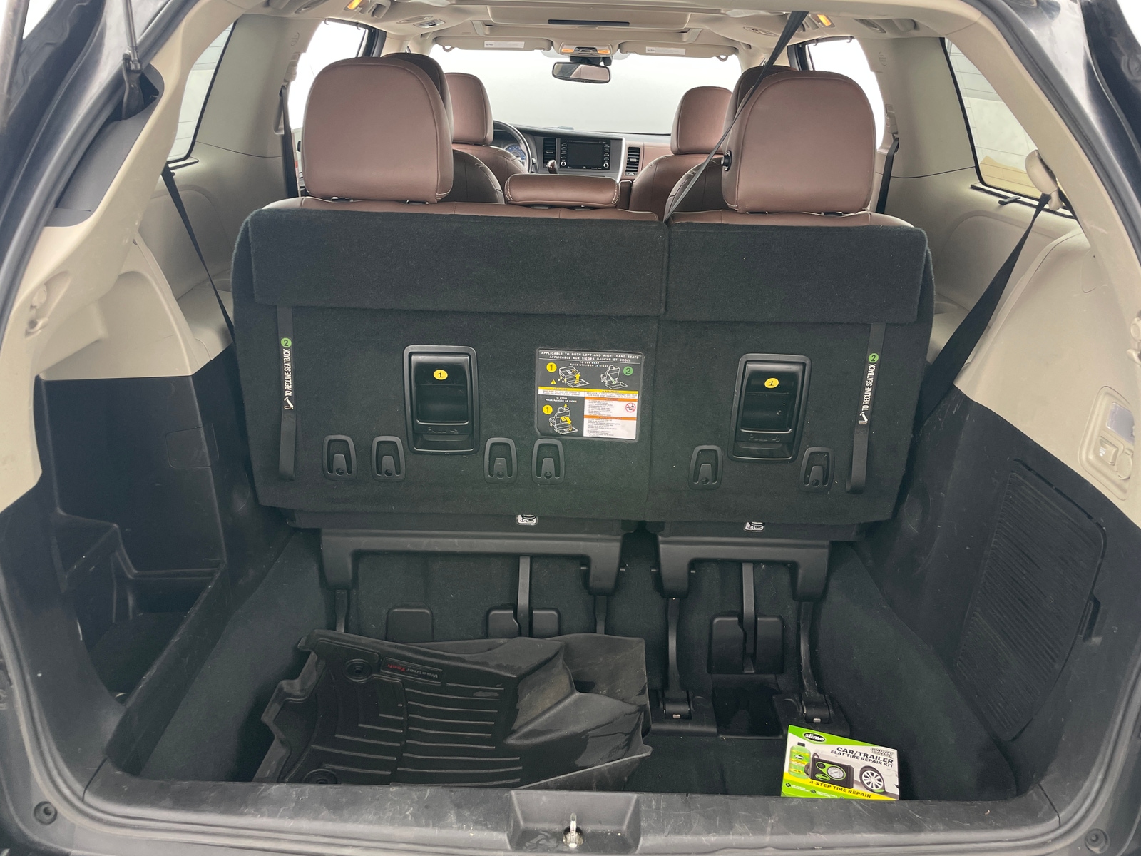 Thumbnail: 2020 Toyota Sienna - 6