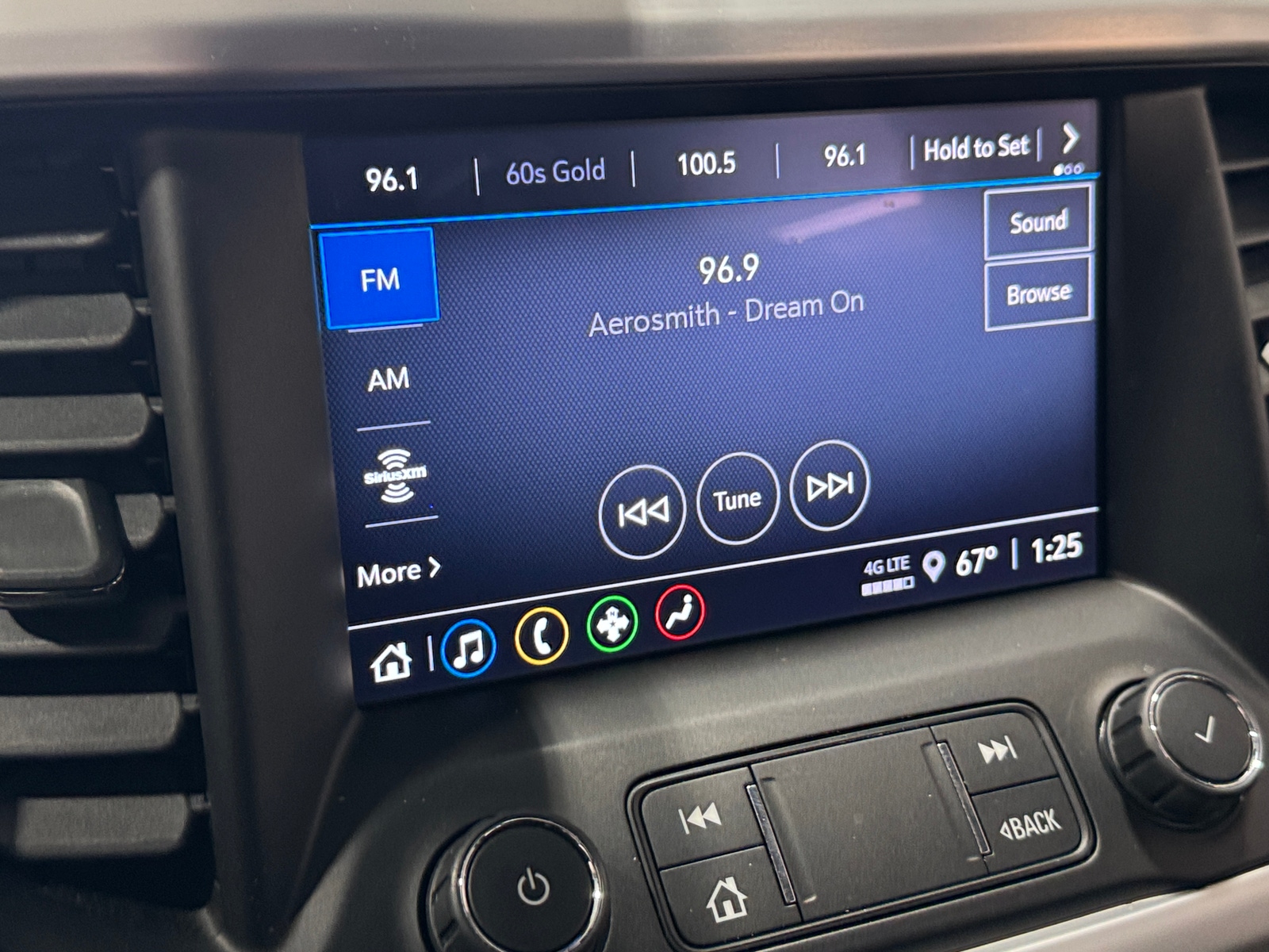Thumbnail: 2021 GMC Acadia - 4