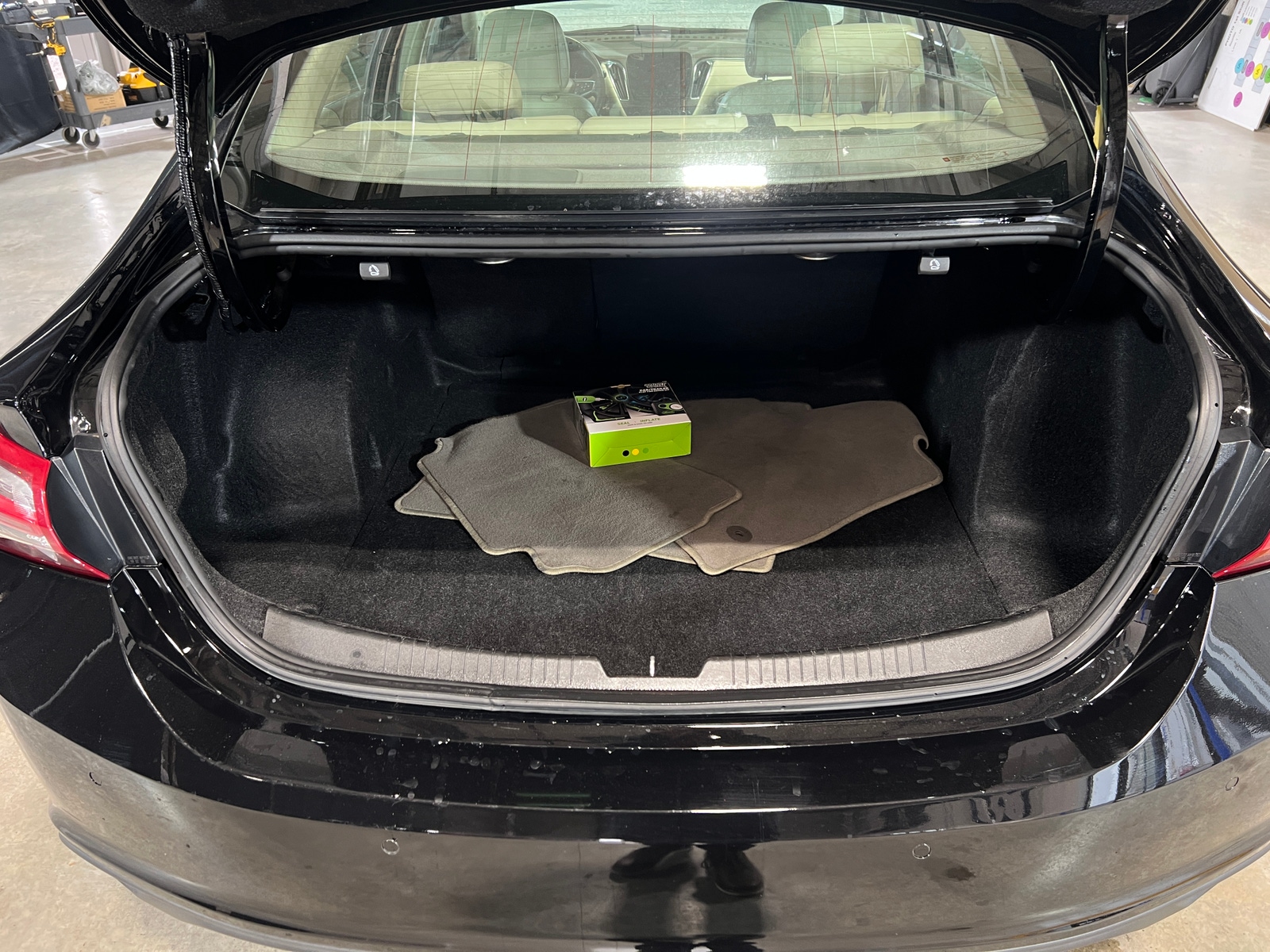 Thumbnail: 2024 Chevrolet Malibu - 6