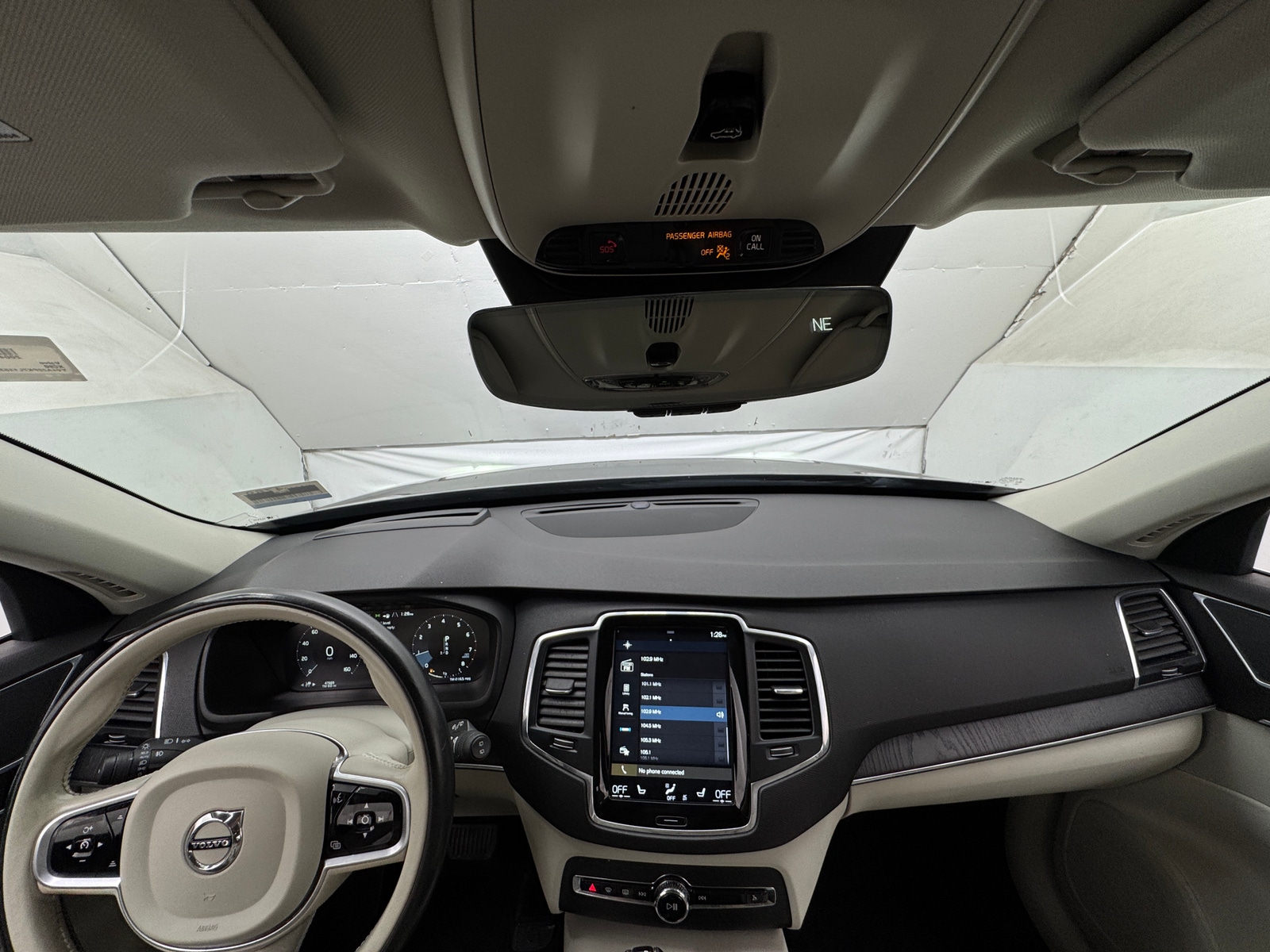 Thumbnail: 2020 Volvo XC90 - 2