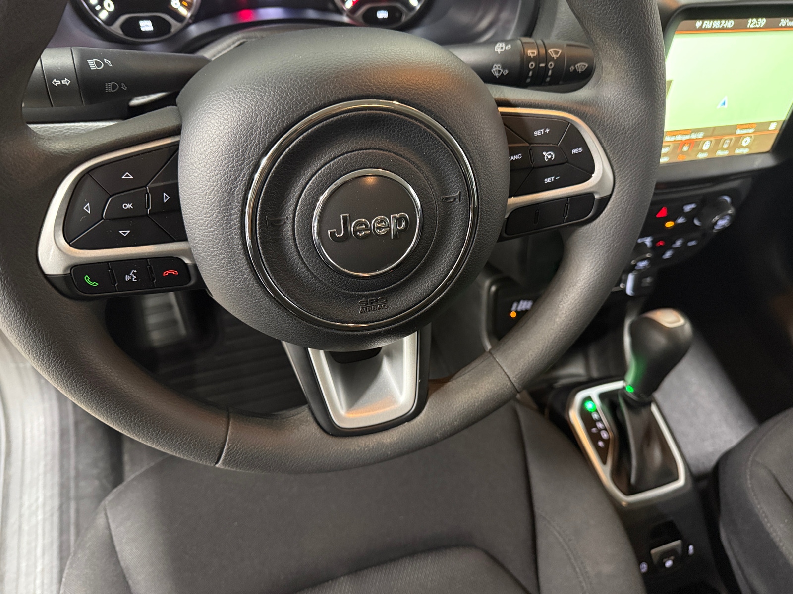 Thumbnail: 2023 Jeep Renegade - 5