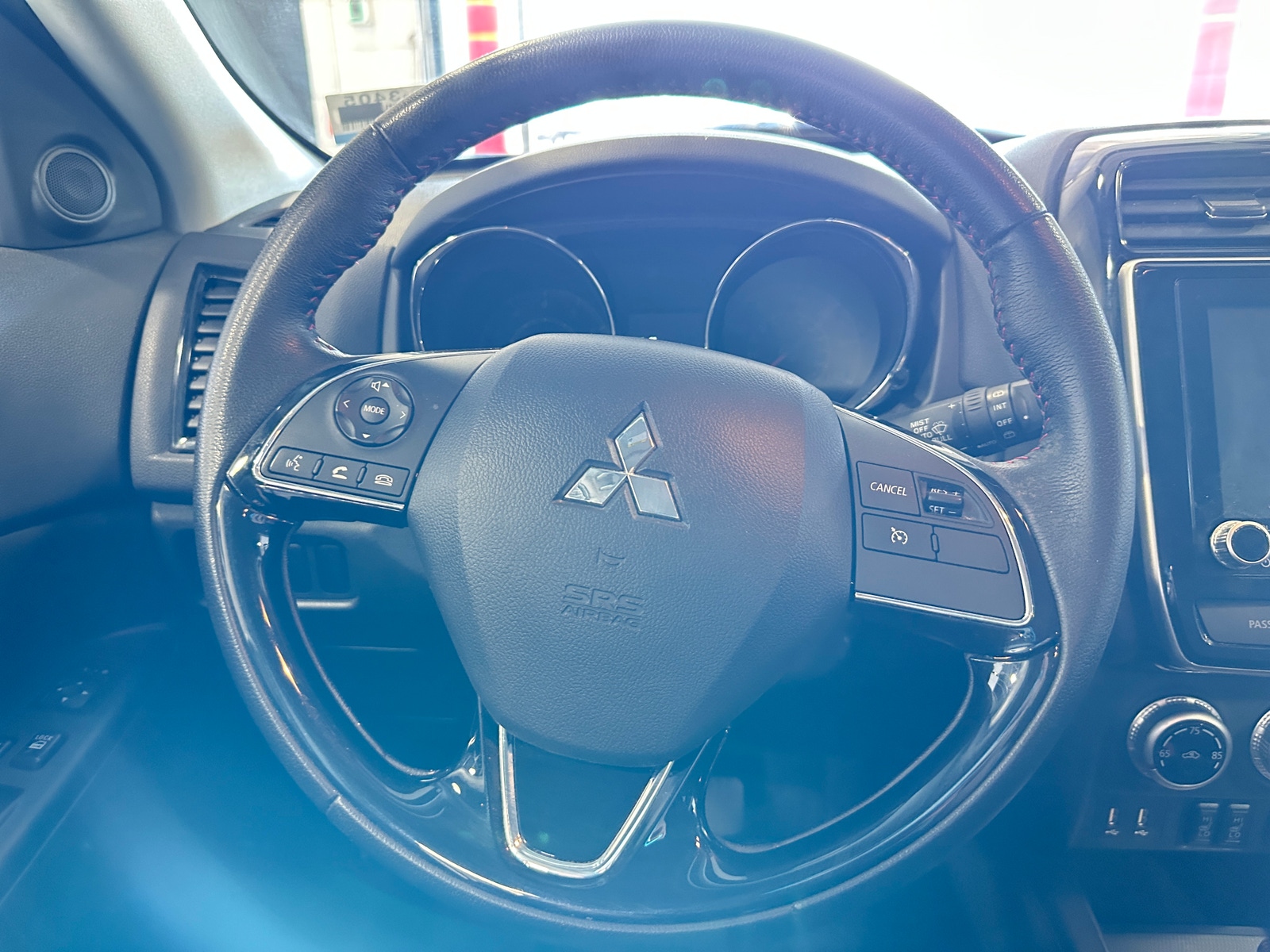Thumbnail: 2024 Mitsubishi Outlander Sport - 5