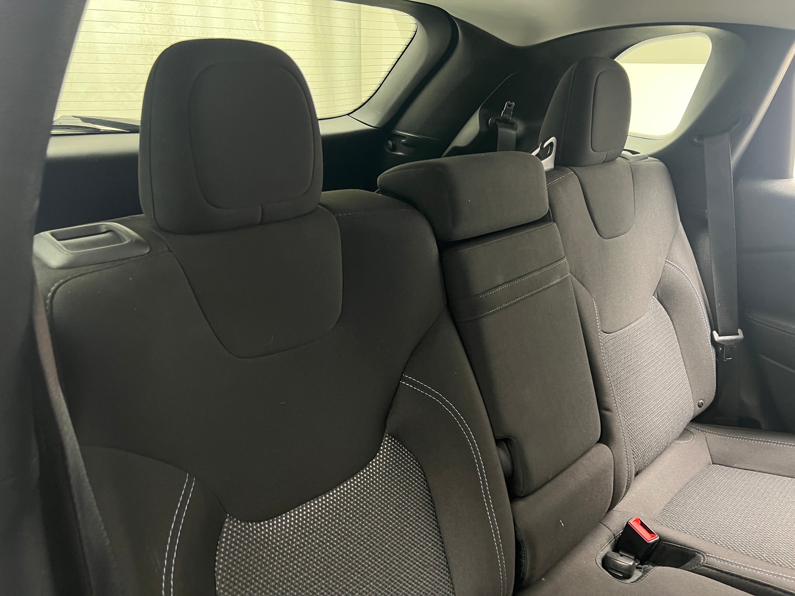 Thumbnail: 2019 Jeep Cherokee - 6