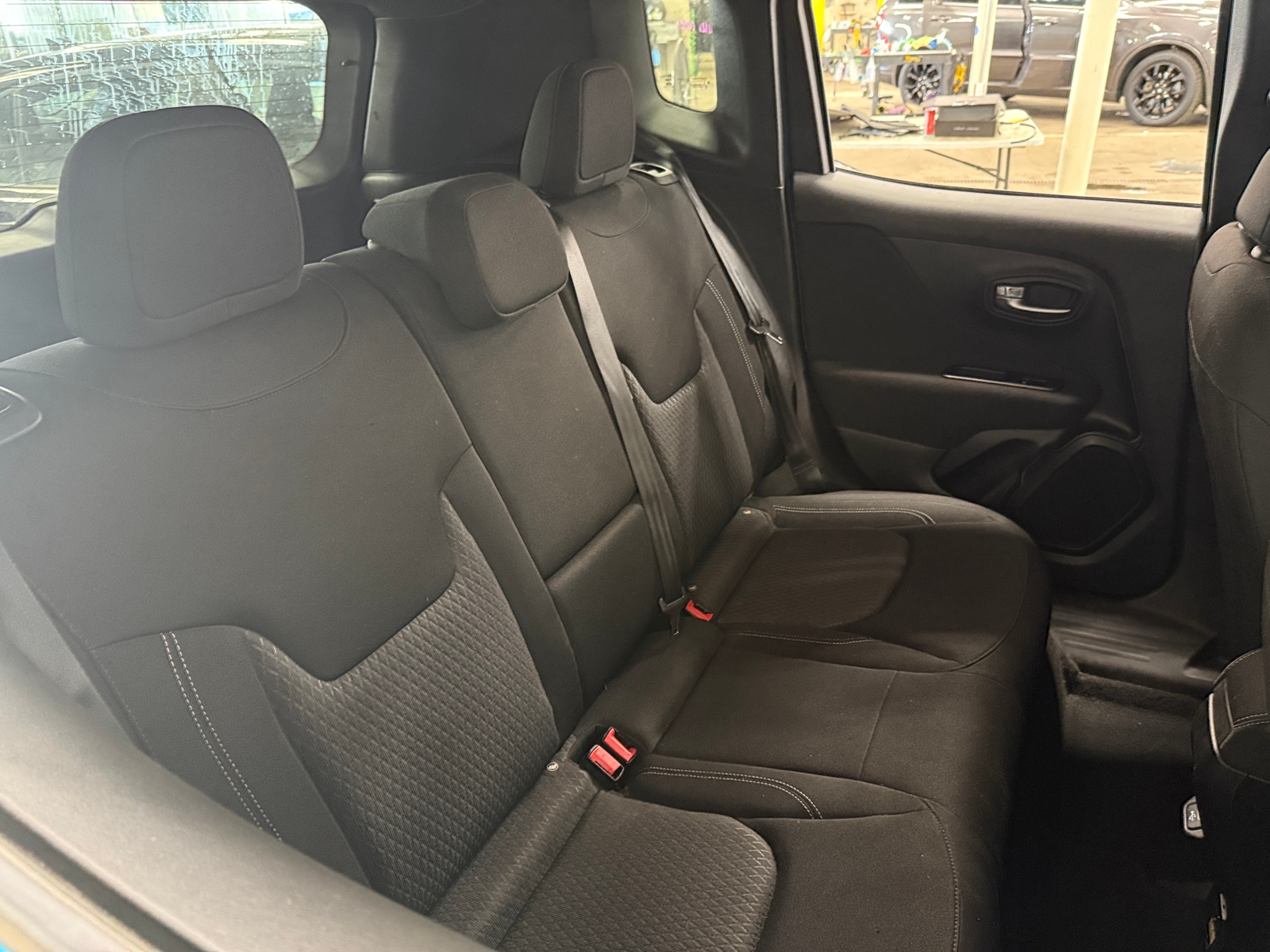 Thumbnail: 2021 Jeep Renegade - 6