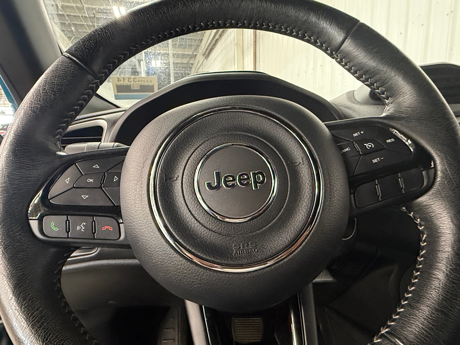 Thumbnail: 2021 Jeep Renegade - 5