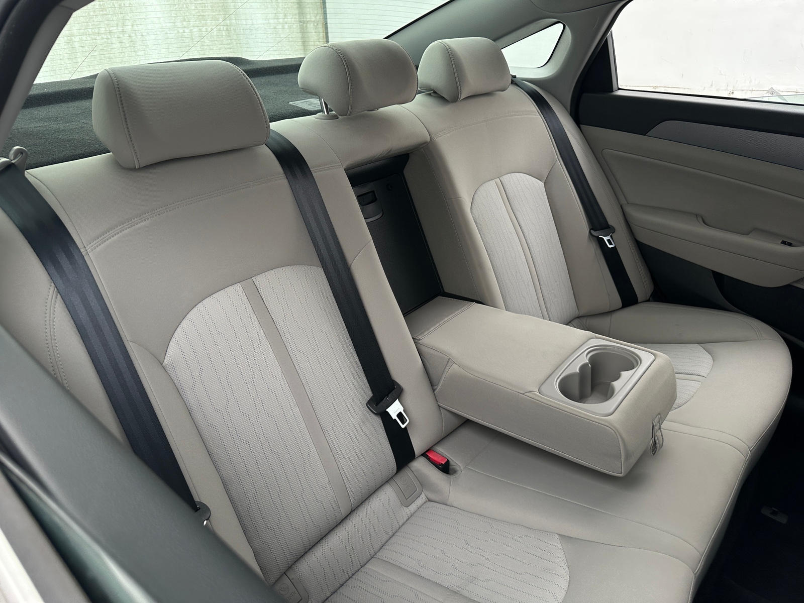 Thumbnail: 2016 Hyundai Sonata - 6