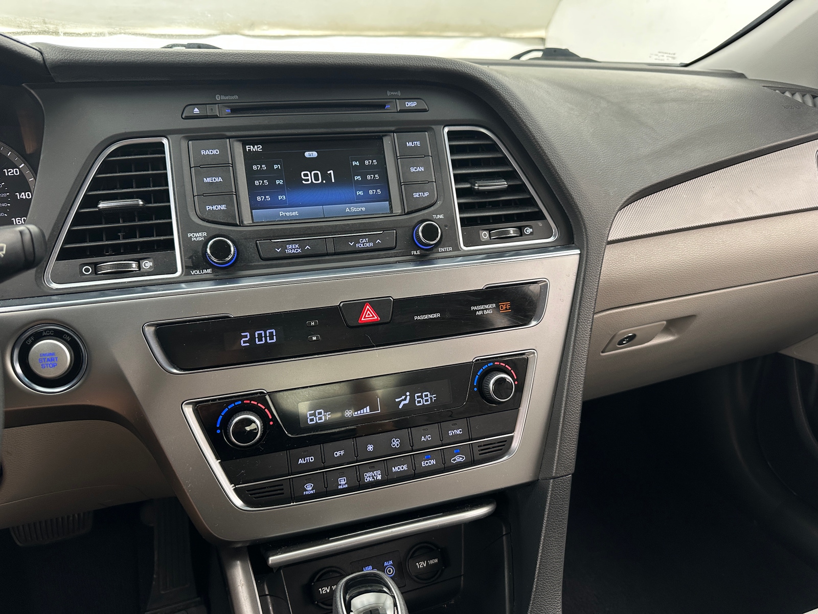 Thumbnail: 2016 Hyundai Sonata - 4