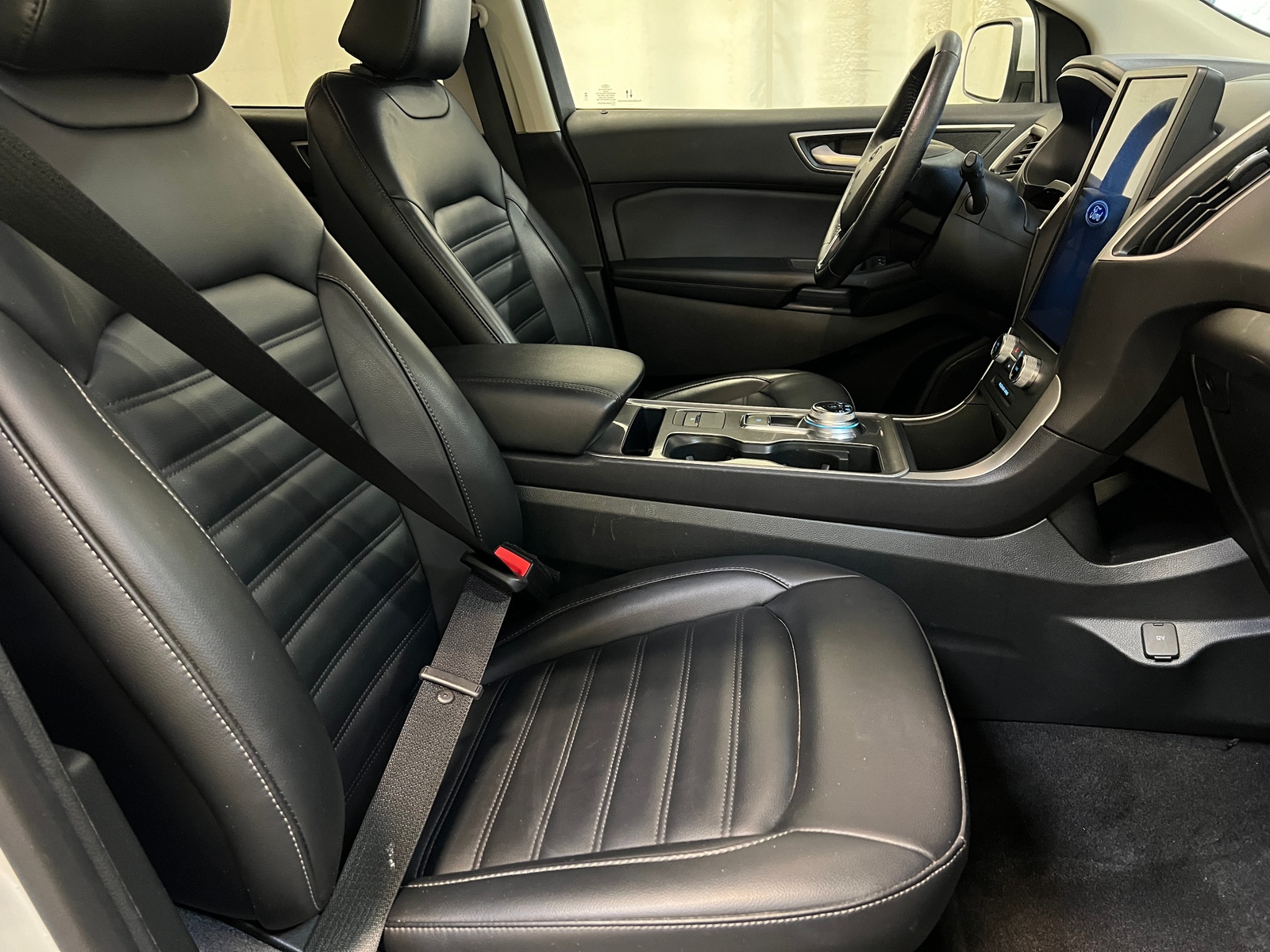 Thumbnail: 2024 Ford Edge - 2