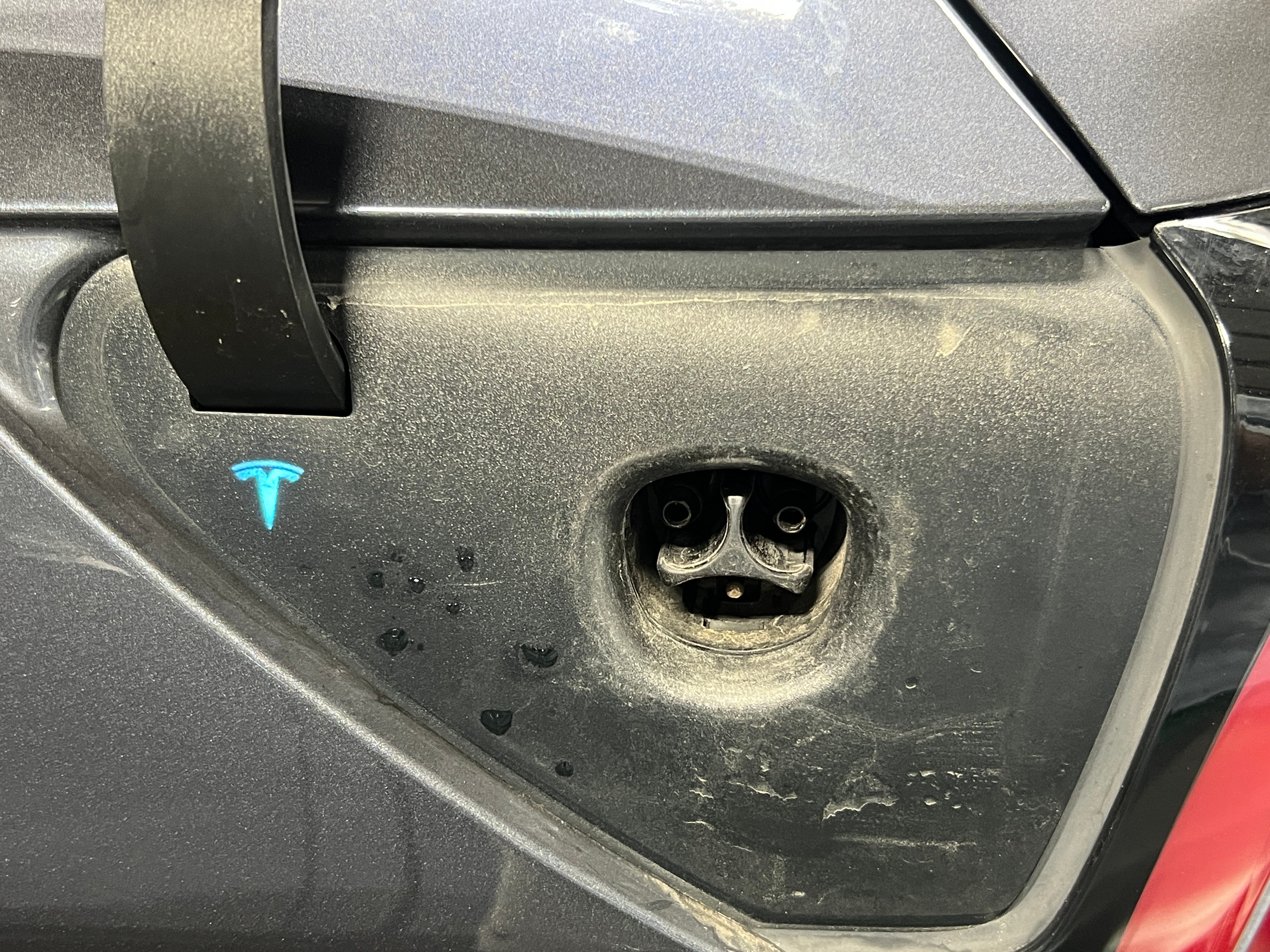 Used 2019 Tesla Model 3 Base with VIN 5YJ3E1EA8KF411267 for sale in Auburn, WA