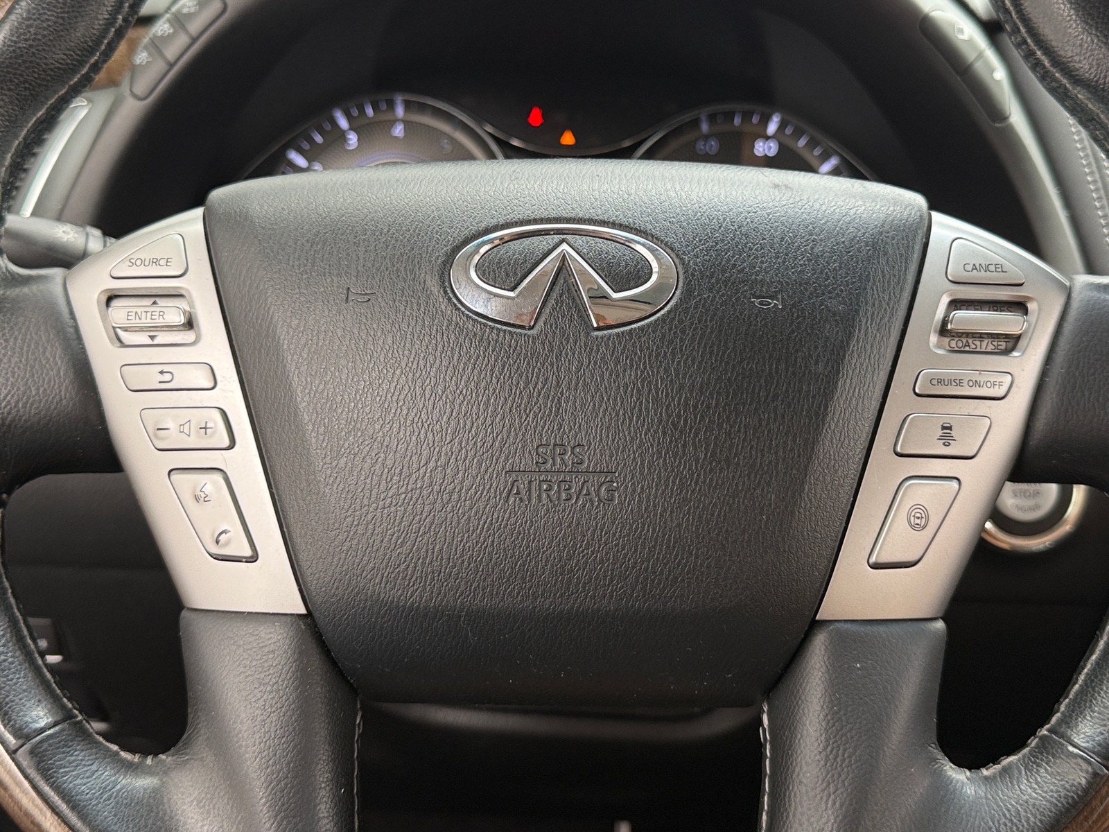 Thumbnail: 2017 INFINITI QX80 - 4