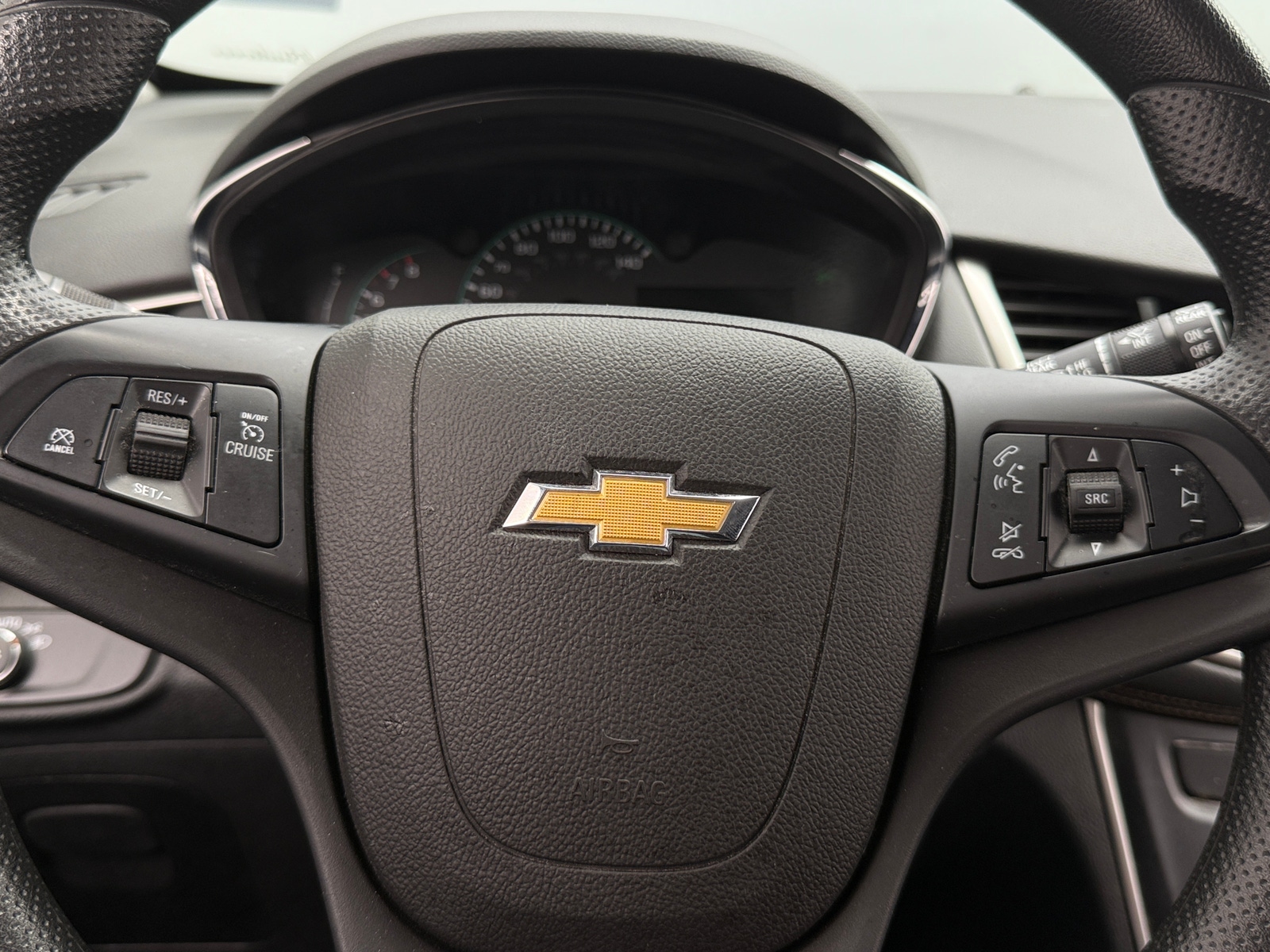 Thumbnail: 2020 Chevrolet Trax - 5