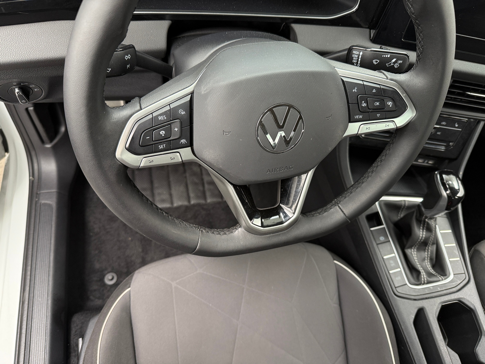 Thumbnail: 2025 Volkswagen Jetta - 5
