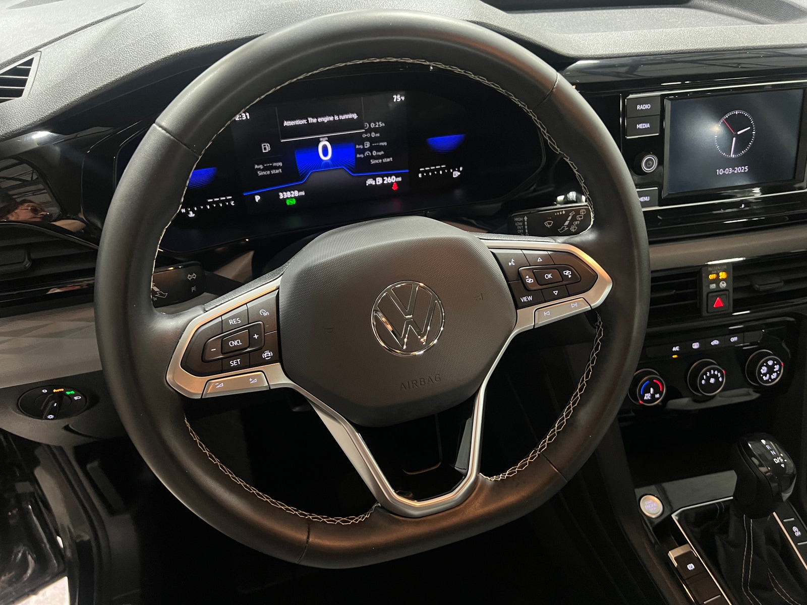 Thumbnail: 2023 Volkswagen Taos - 5