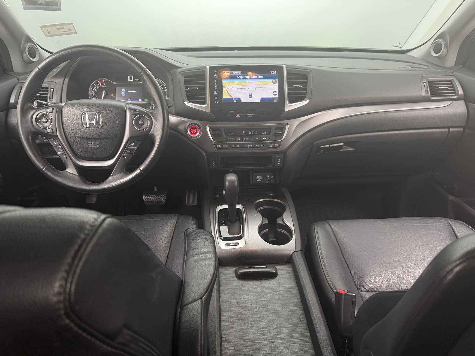 Thumbnail: 2018 Honda Pilot - 2