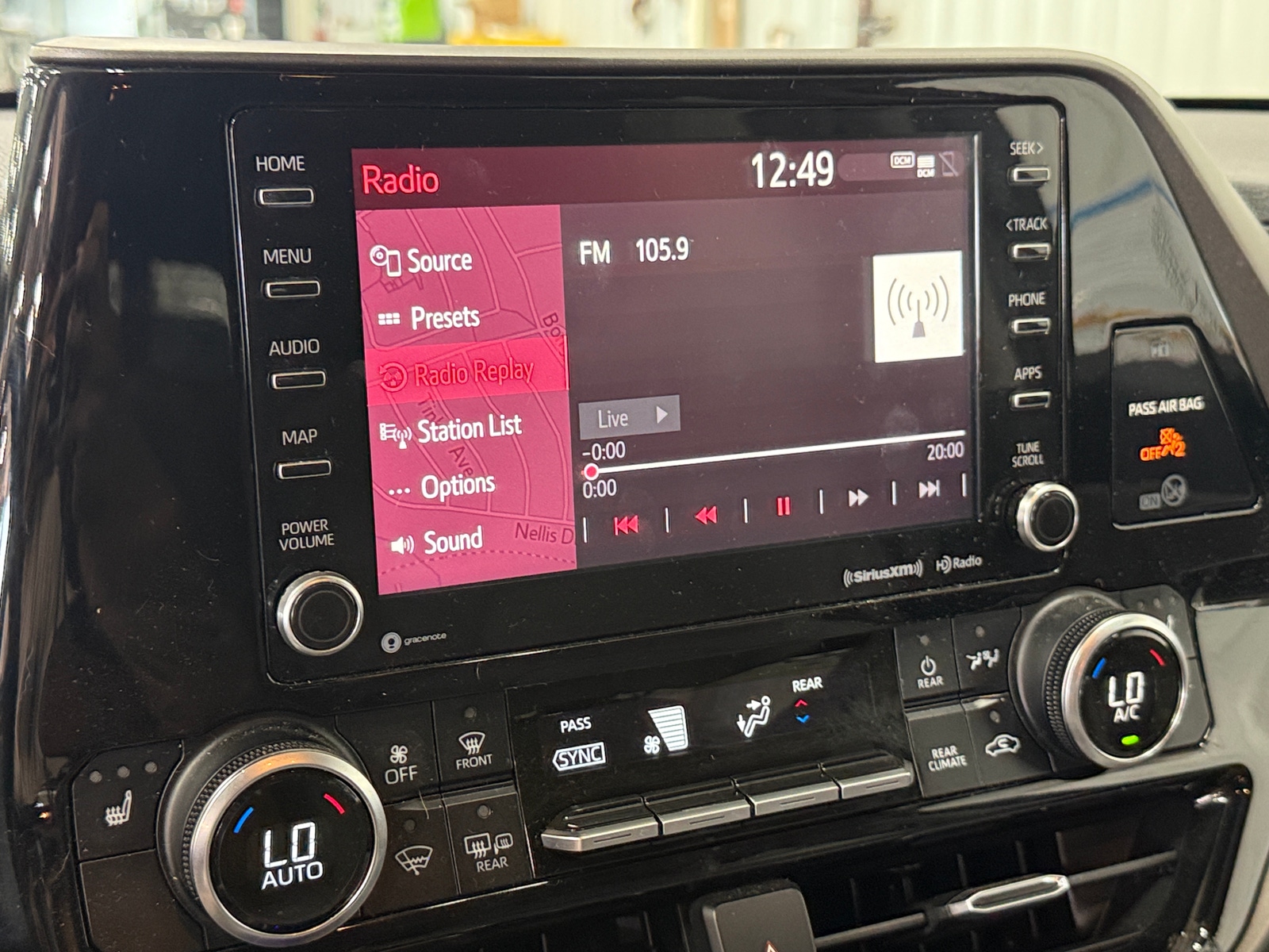 Thumbnail: 2020 Toyota Highlander - 3