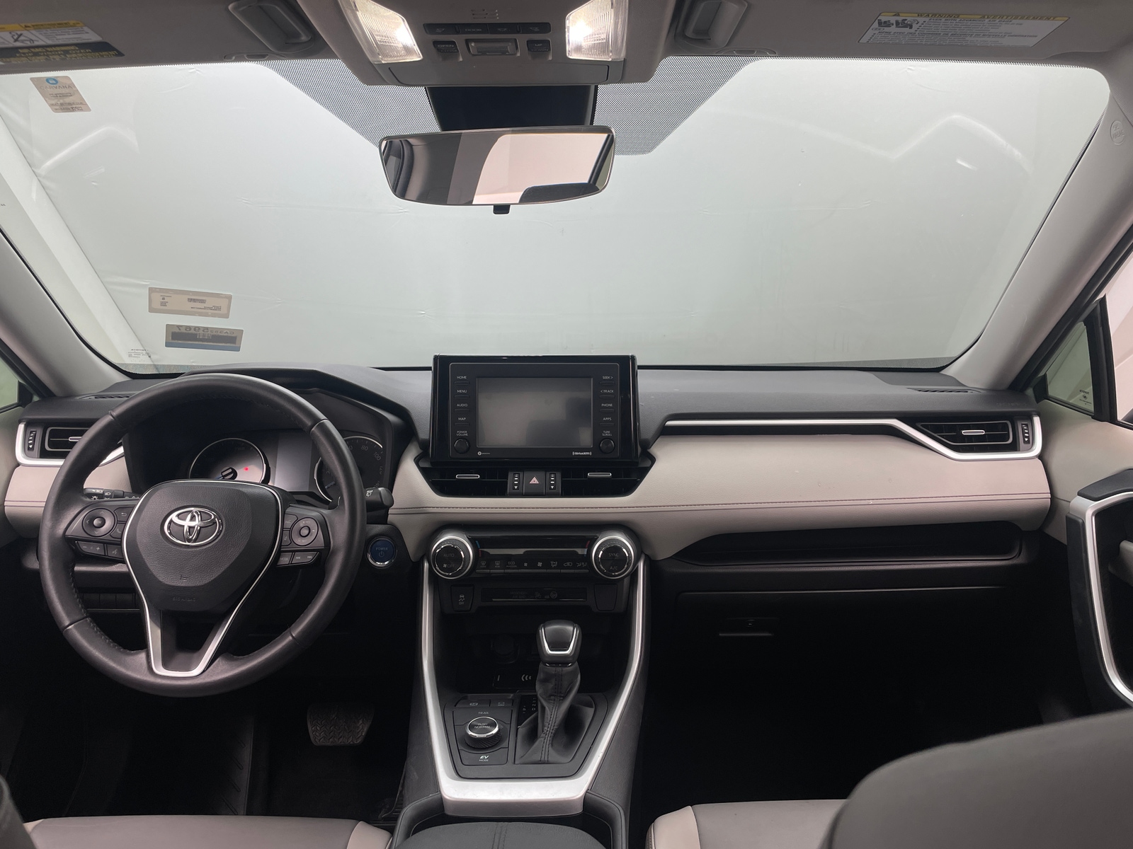 Thumbnail: 2022 Toyota RAV4 - 2