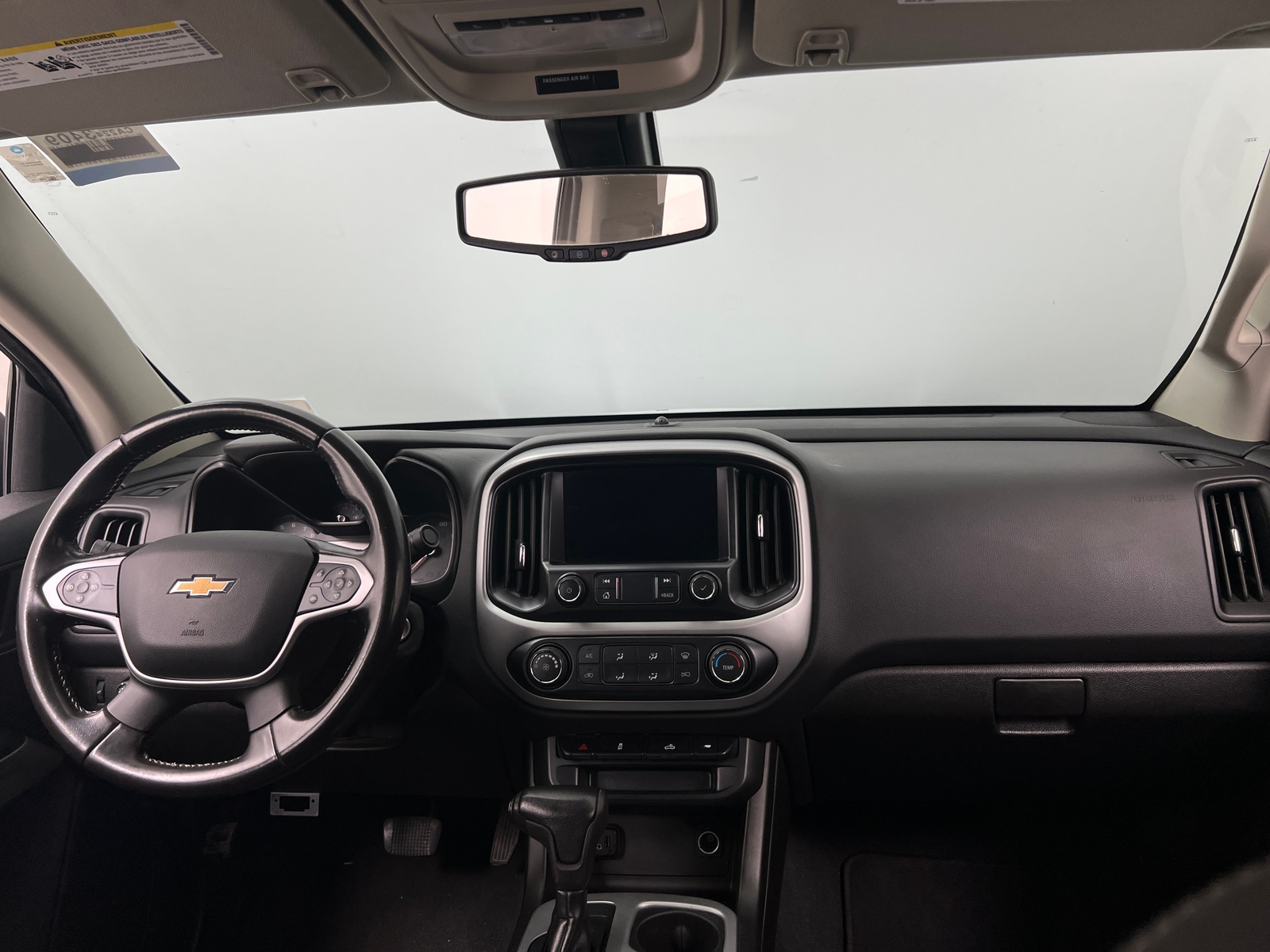 Thumbnail: 2020 Chevrolet Colorado - 3