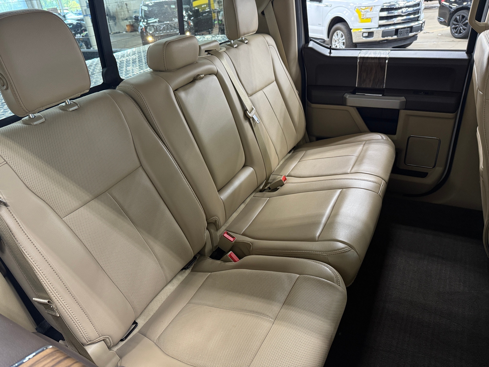 Thumbnail: 2018 Ford Econoline - 5