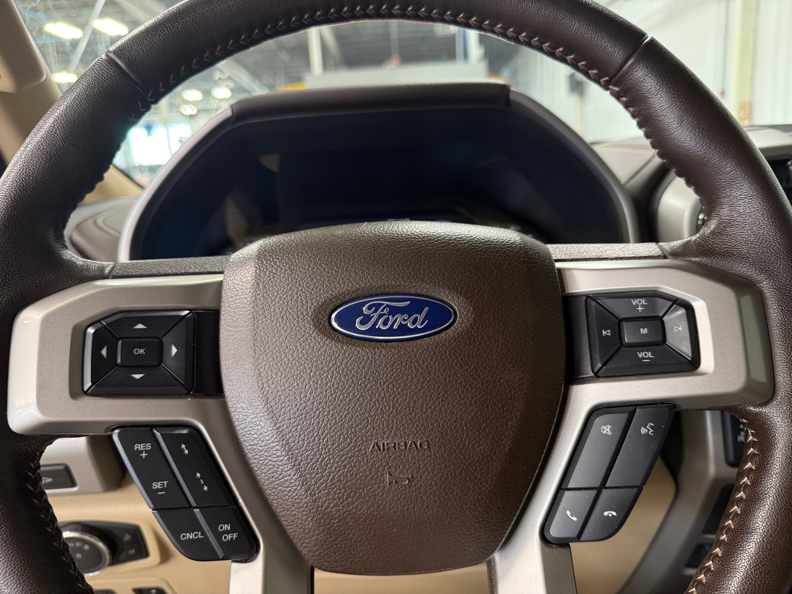 Thumbnail: 2018 Ford Econoline - 4