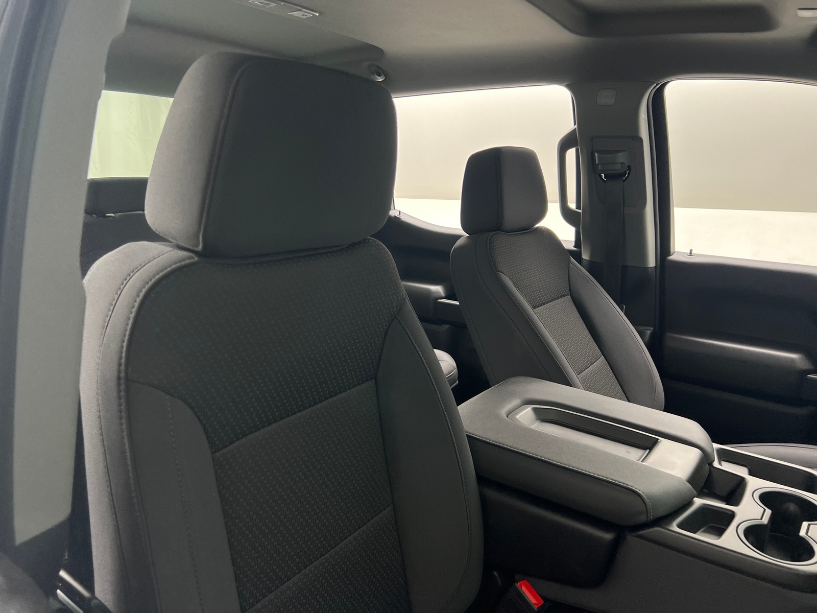 Thumbnail: 2024 Chevrolet Silverado 1500 - 2